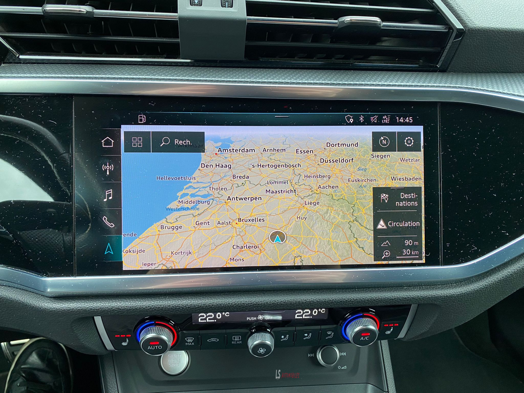 
								AUDI Q3 SPORTBACK S-LINE full									