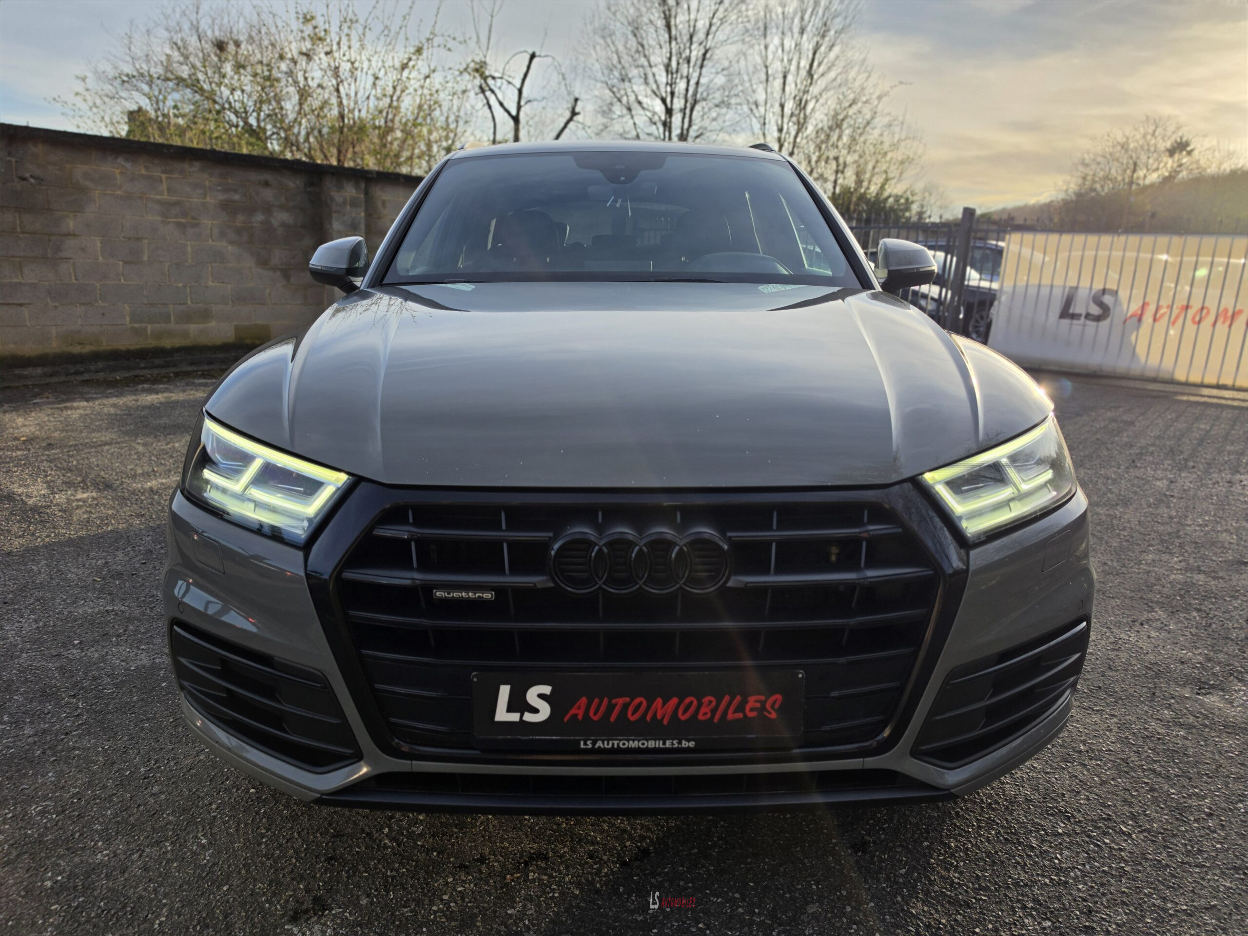 
								AUDI Q5 S-LINE full									
