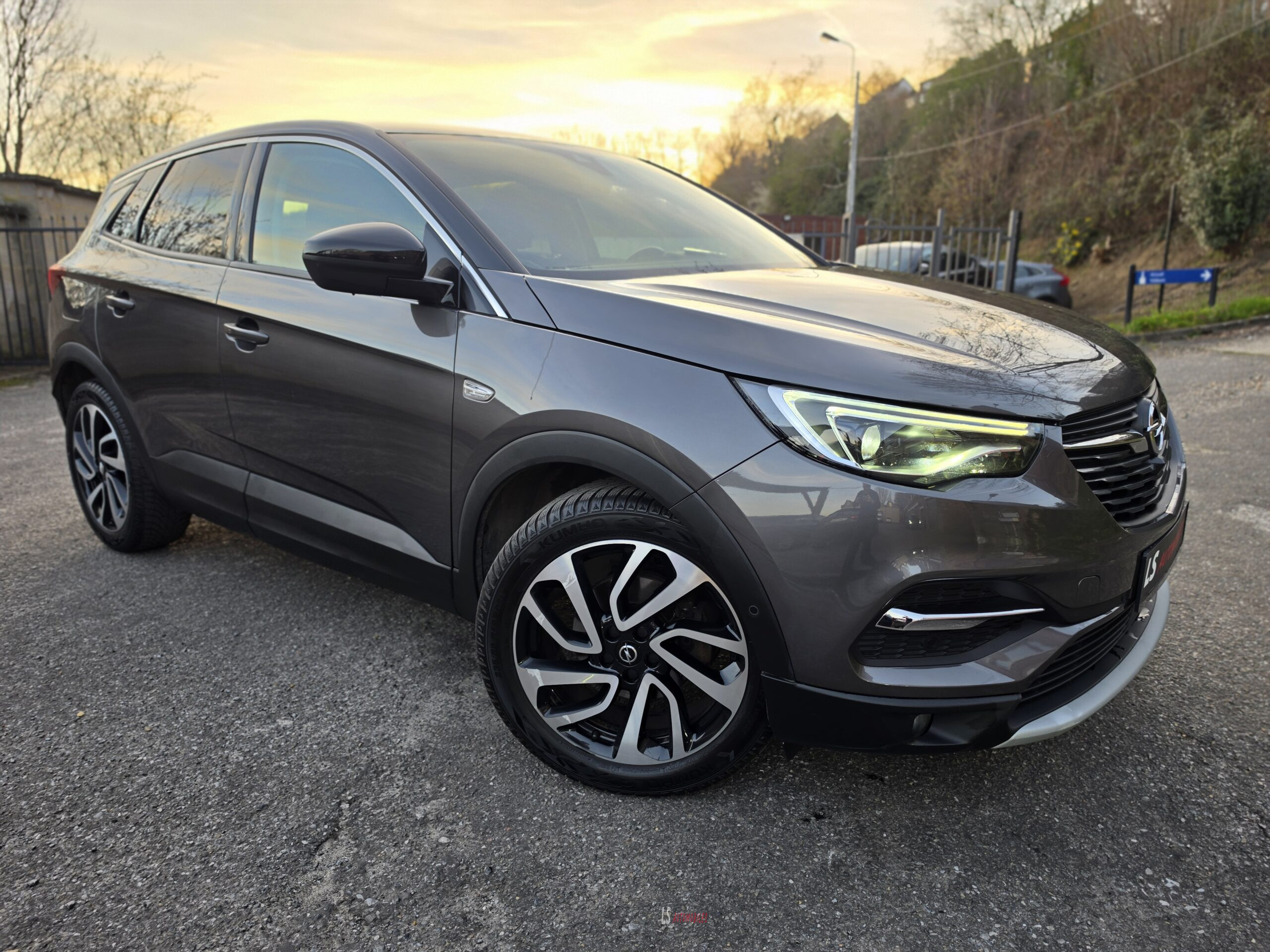Opel Grandland (X)*1.5CDTI*AUTOMAT*LED