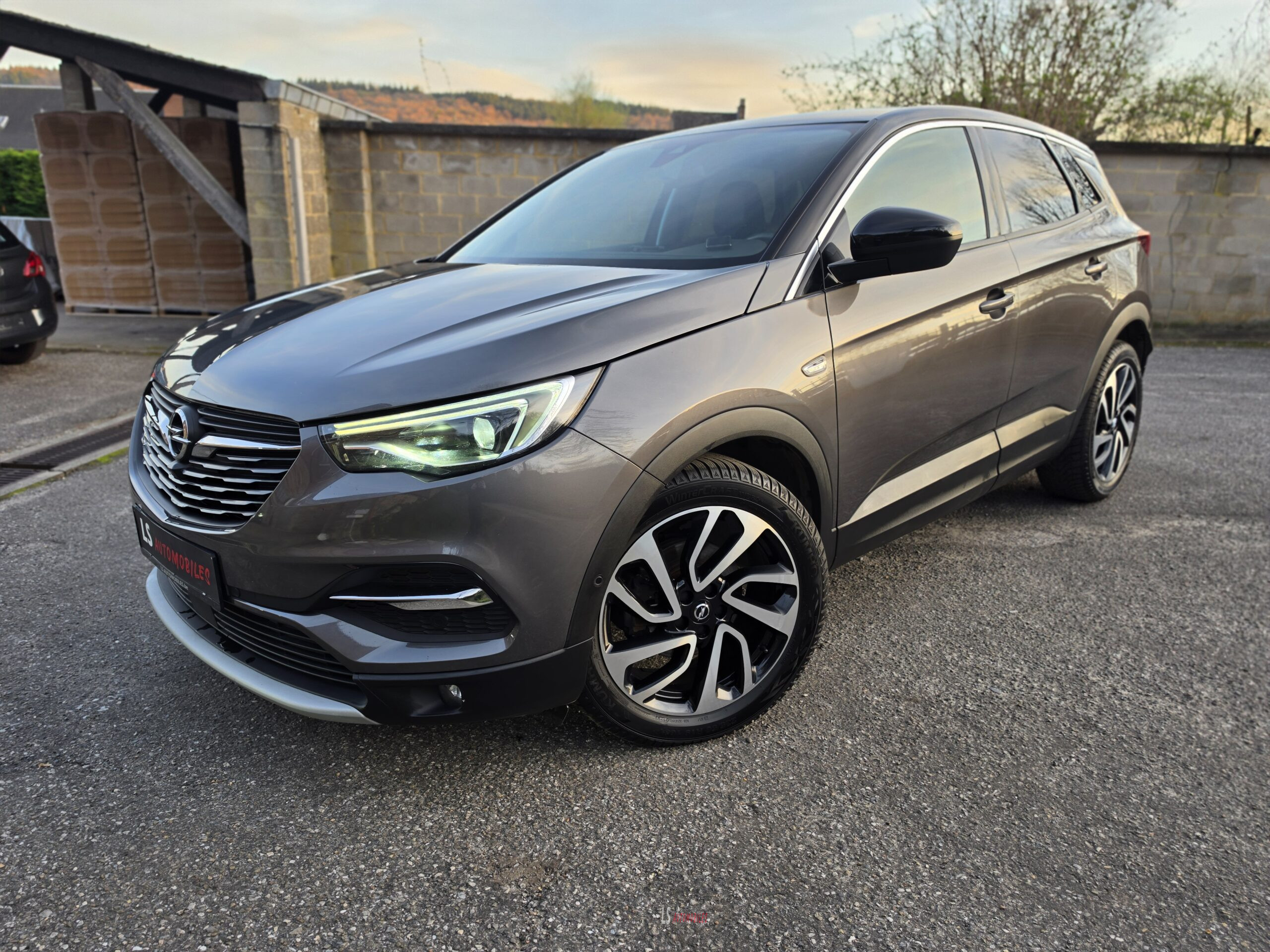 
								Opel Grandland (X)*1.5CDTI*AUTOMAT*LED full									