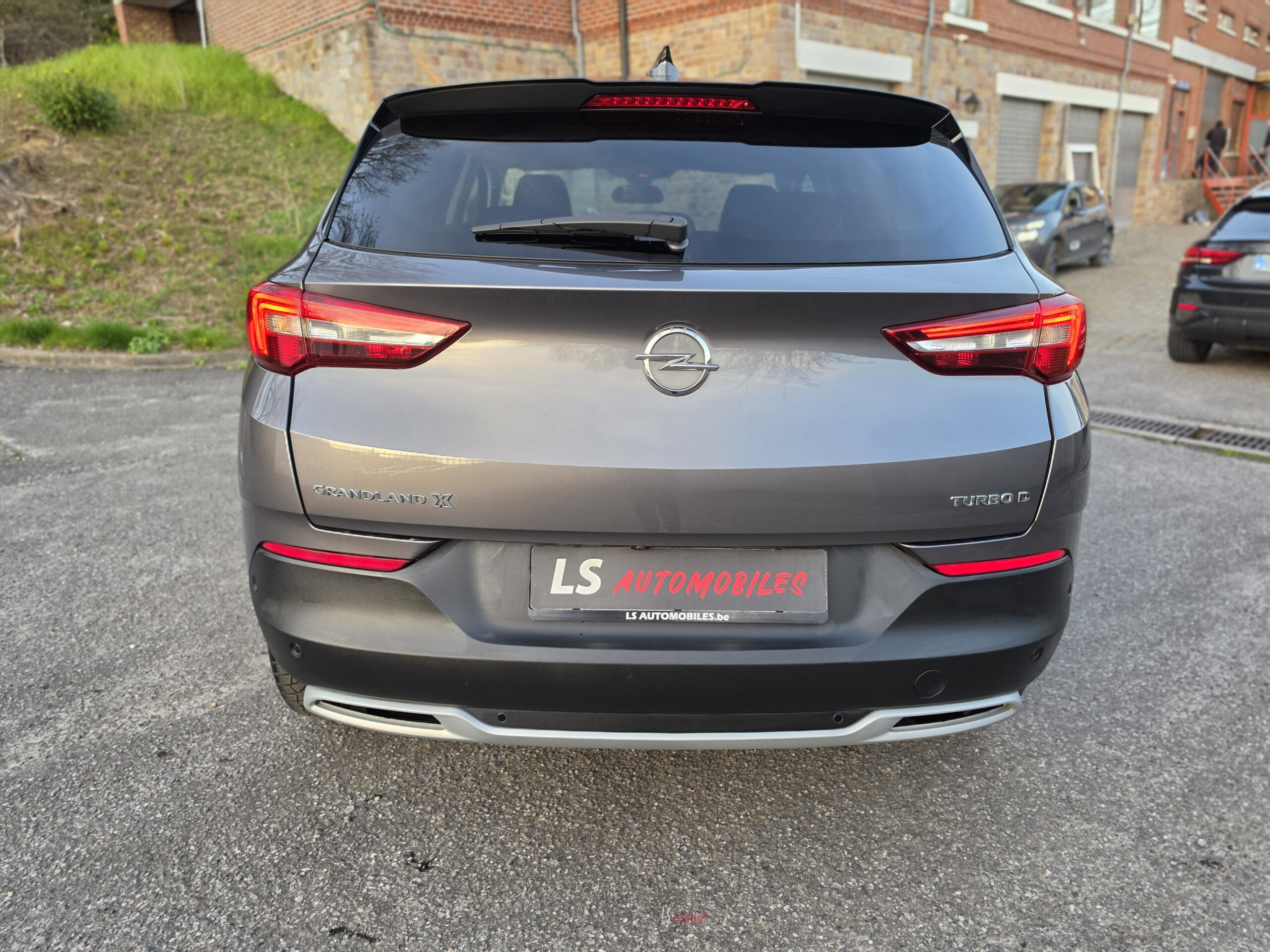 
								Opel Grandland (X)*1.5CDTI*AUTOMAT*LED full									