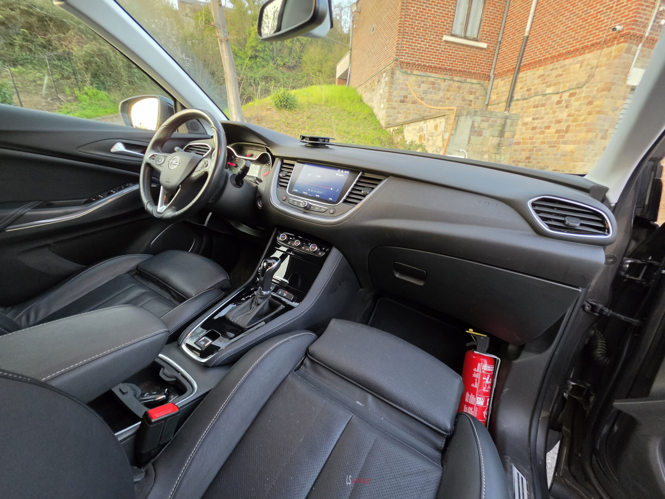 
								Opel Grandland (X)*1.5CDTI*AUTOMAT*LED full									