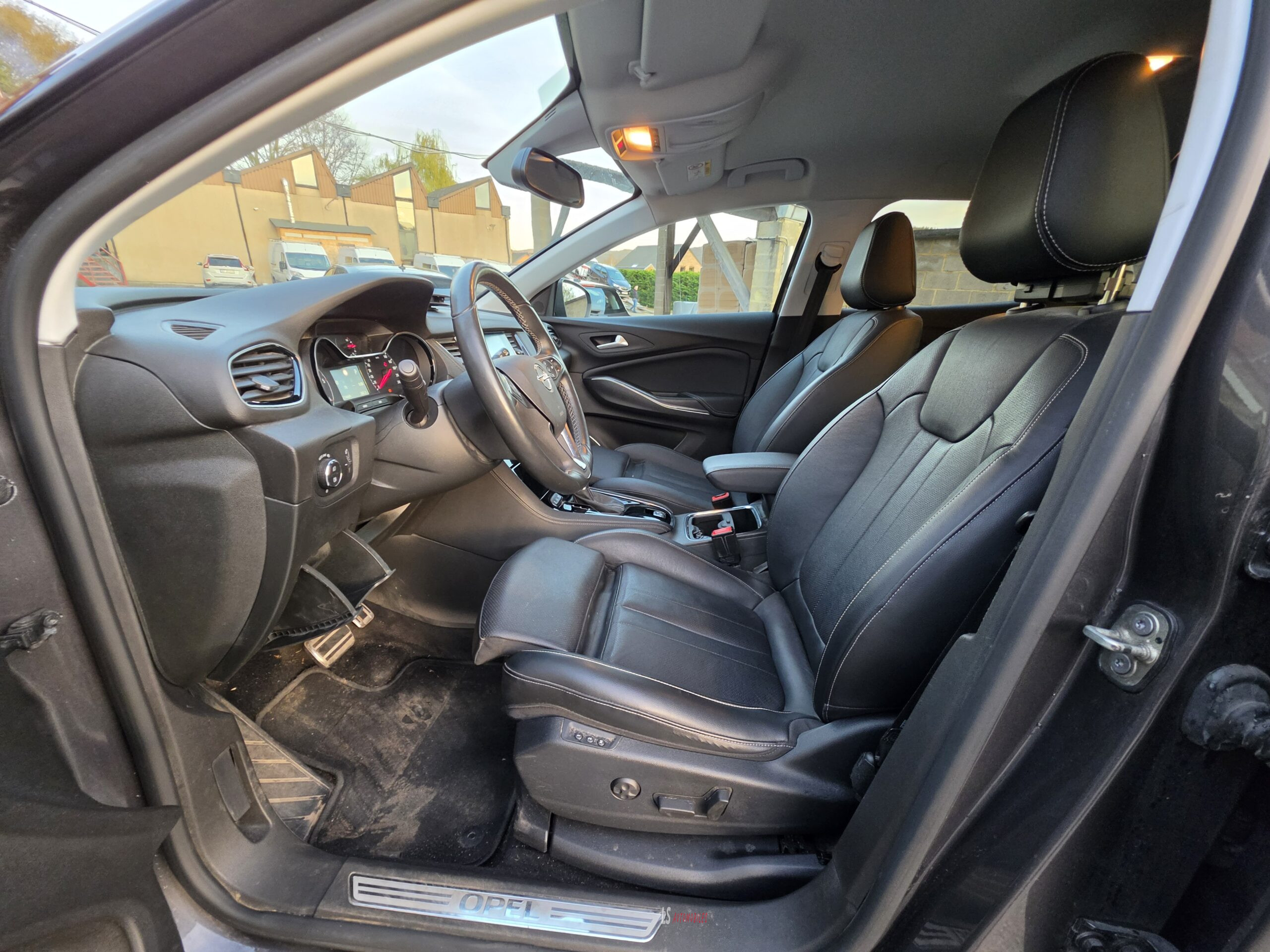 
								Opel Grandland (X)*1.5CDTI*AUTOMAT*LED full									