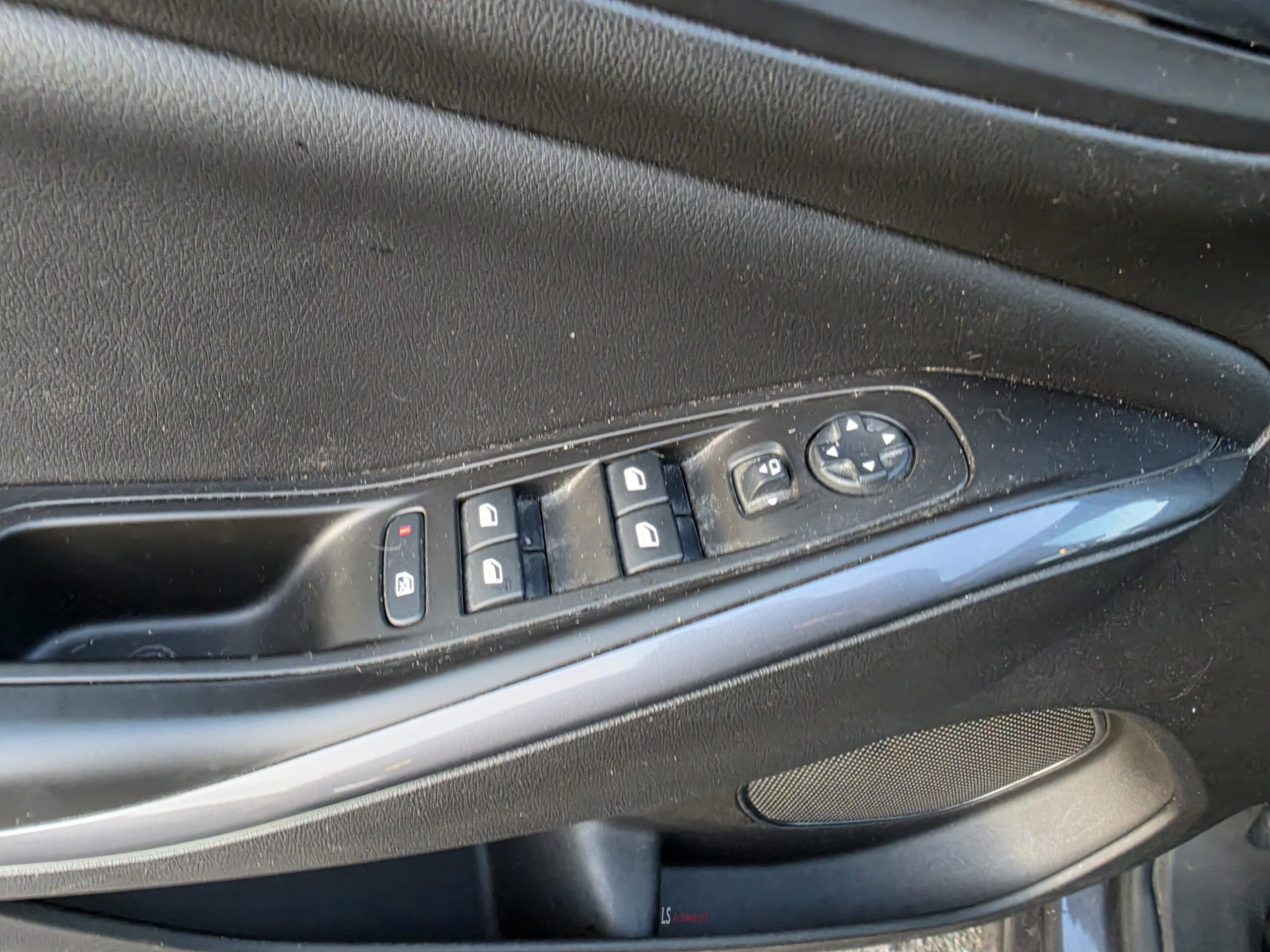 
								Opel Grandland (X)*1.5CDTI*AUTOMAT*LED full									