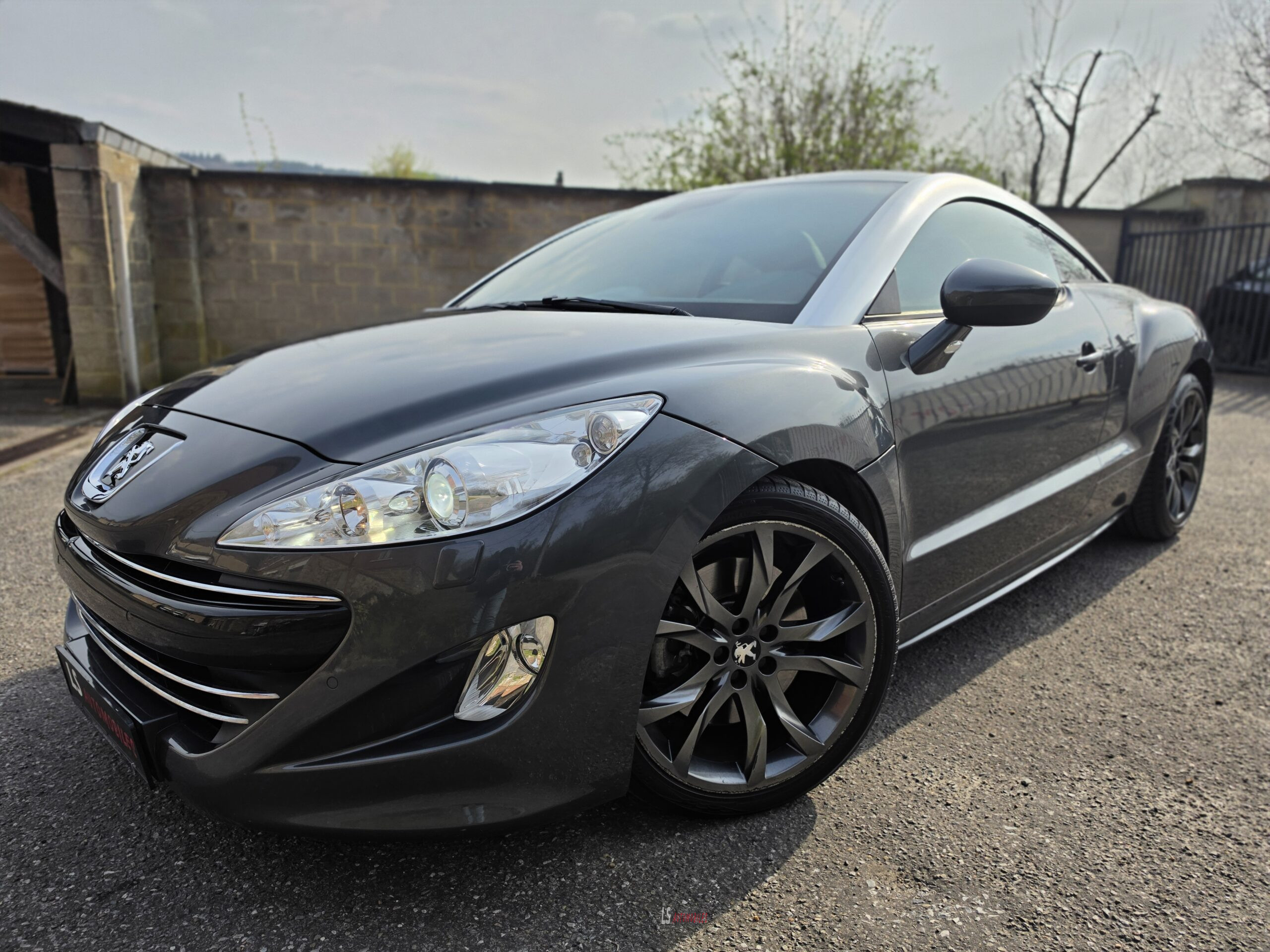 
								Peugeot RCZ 2.0 HDi*CUIR*AIRCOAUTO*CRUISE*EU5 full									