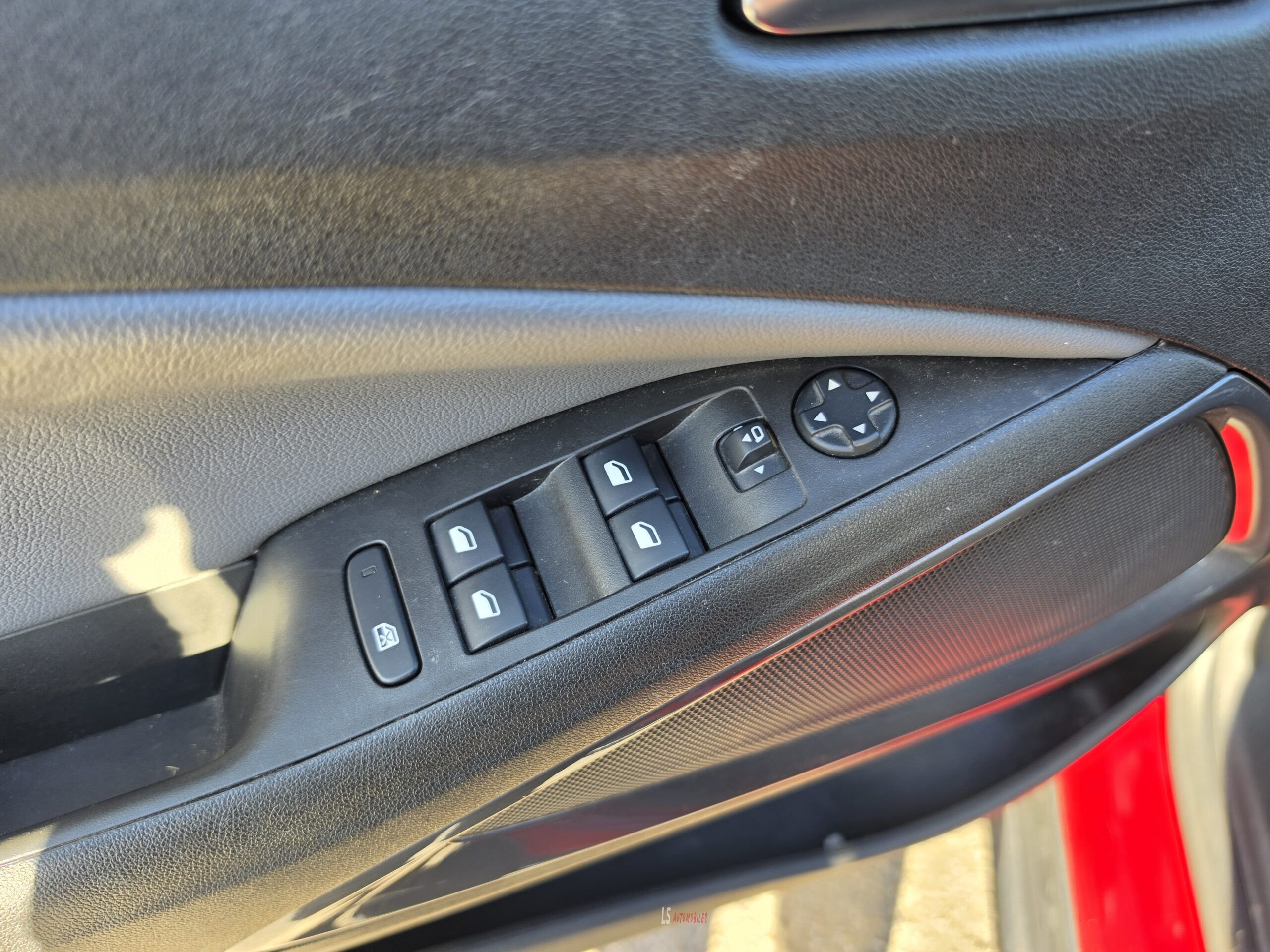 
								OPEL CROSSLAND X BOITE AUTOMATIQUE full									