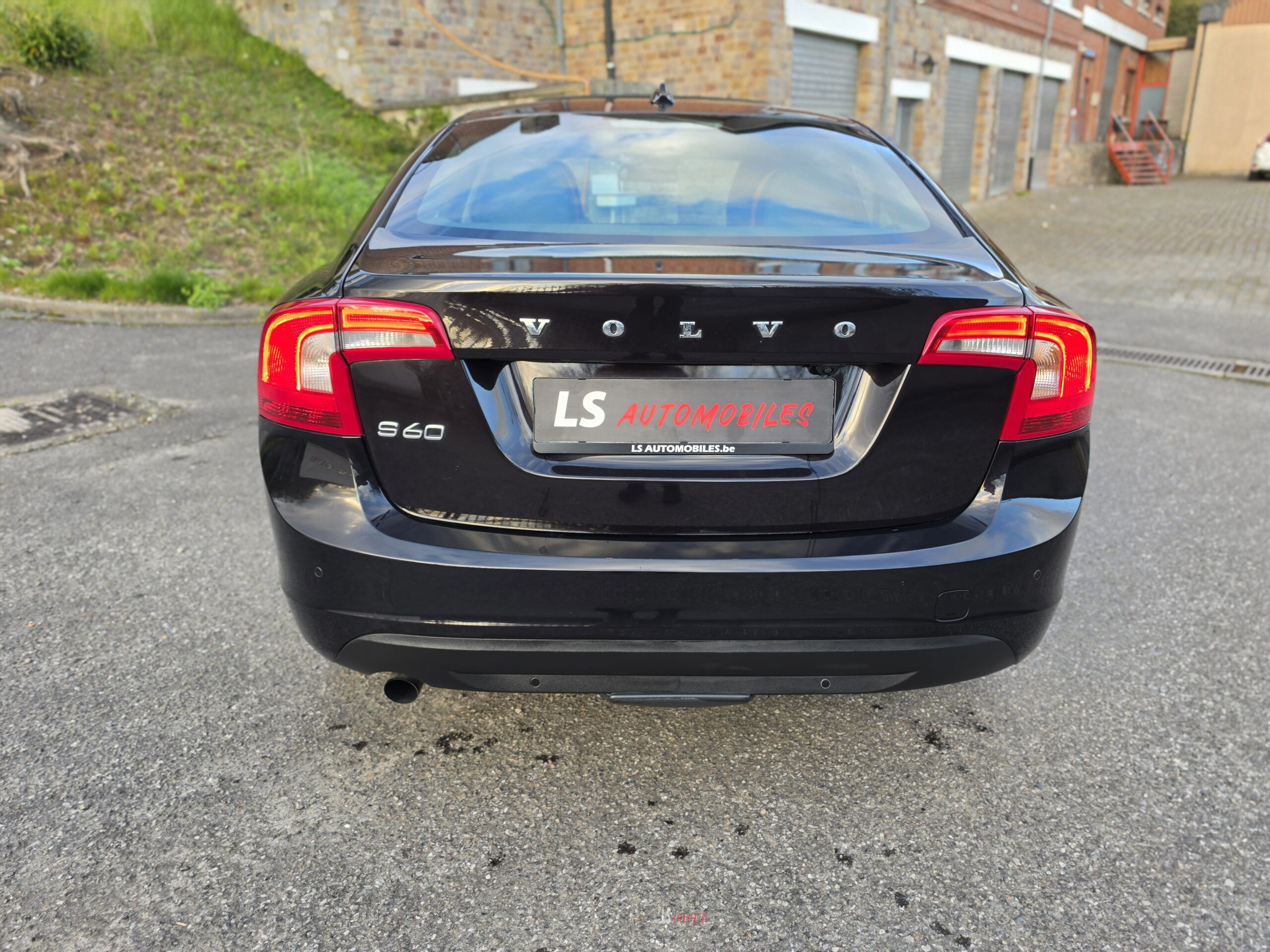 
								VOLVO S60 BOITE AUTOMATIQUE full									