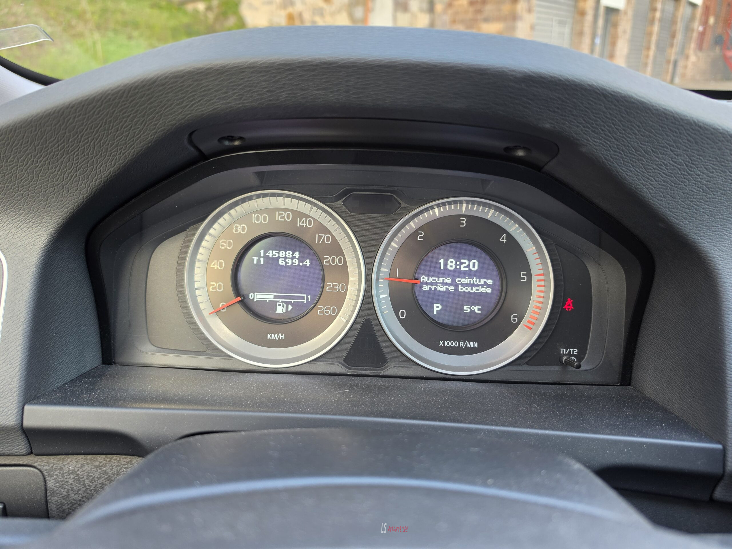 
								VOLVO S60 BOITE AUTOMATIQUE full									
