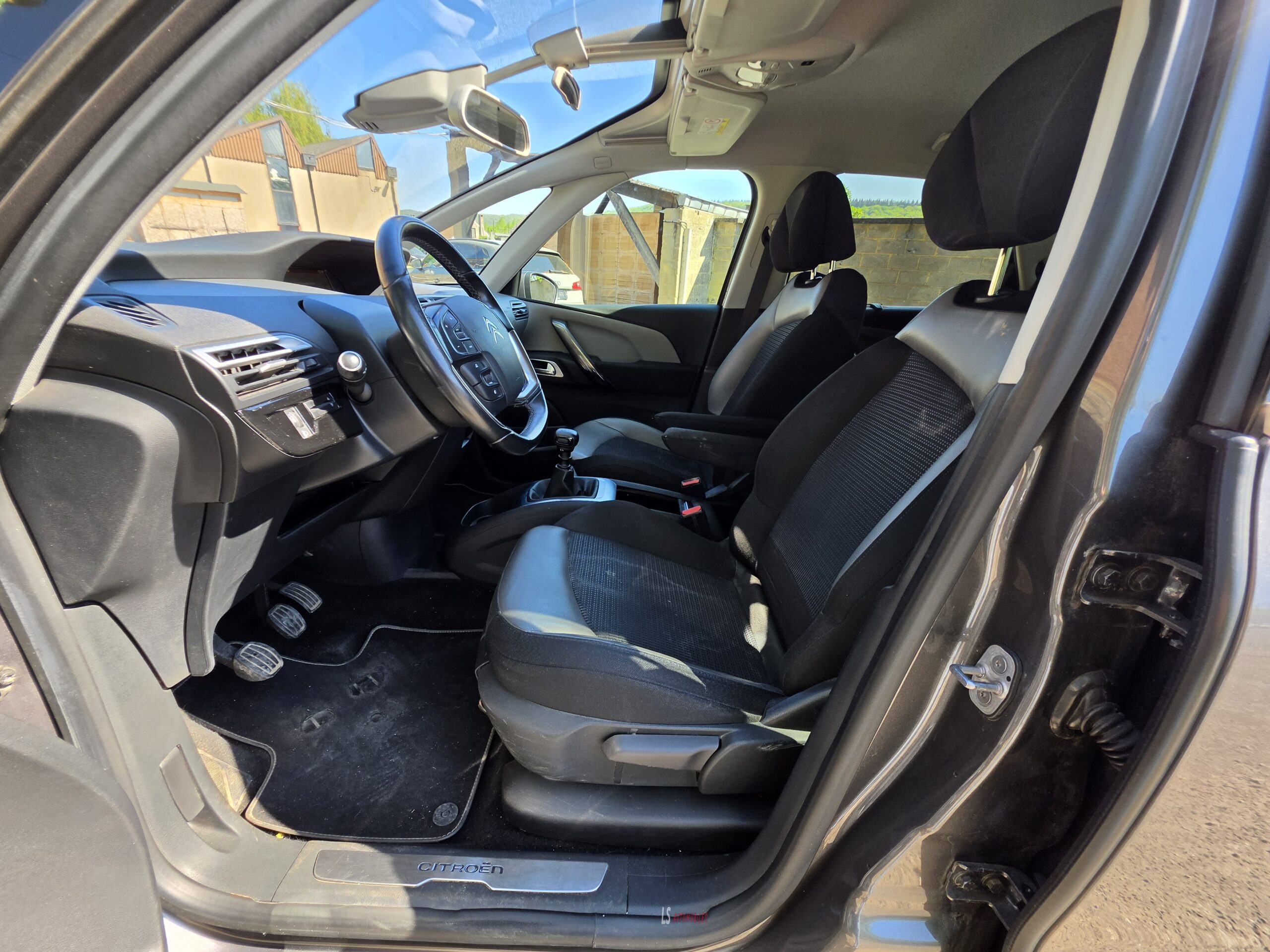 
								CITROEN C4 SPACETOURER full									