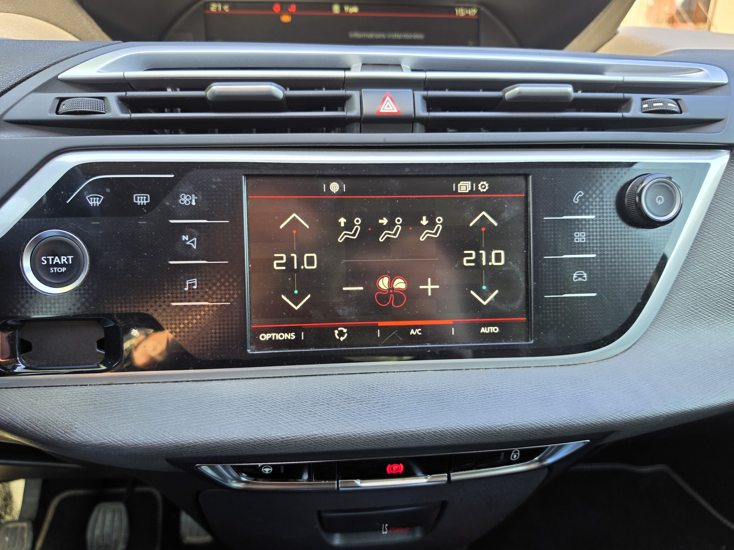 
								CITROEN C4 SPACETOURER full									