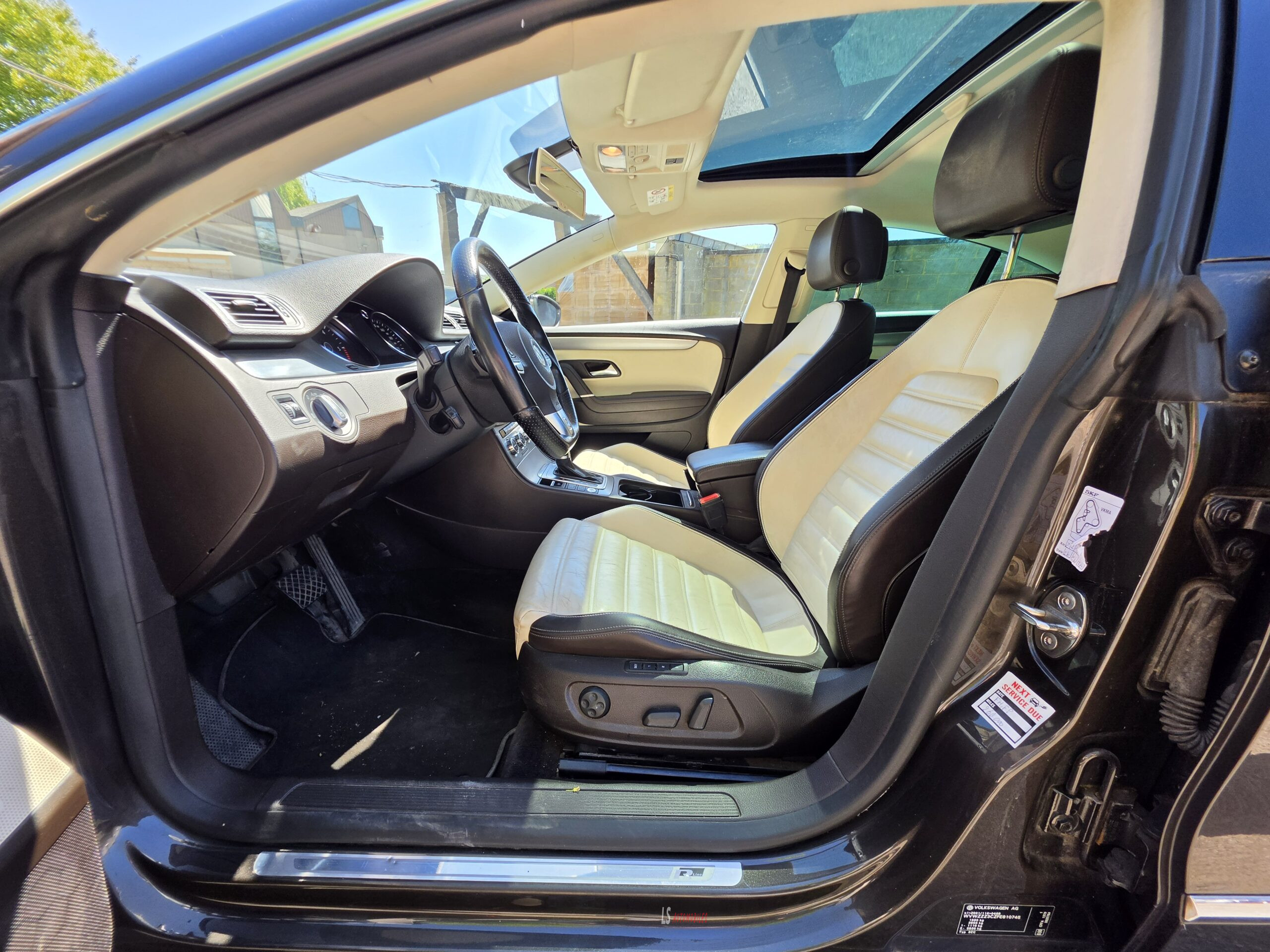 
								VW PASSAT C R-LINE full									