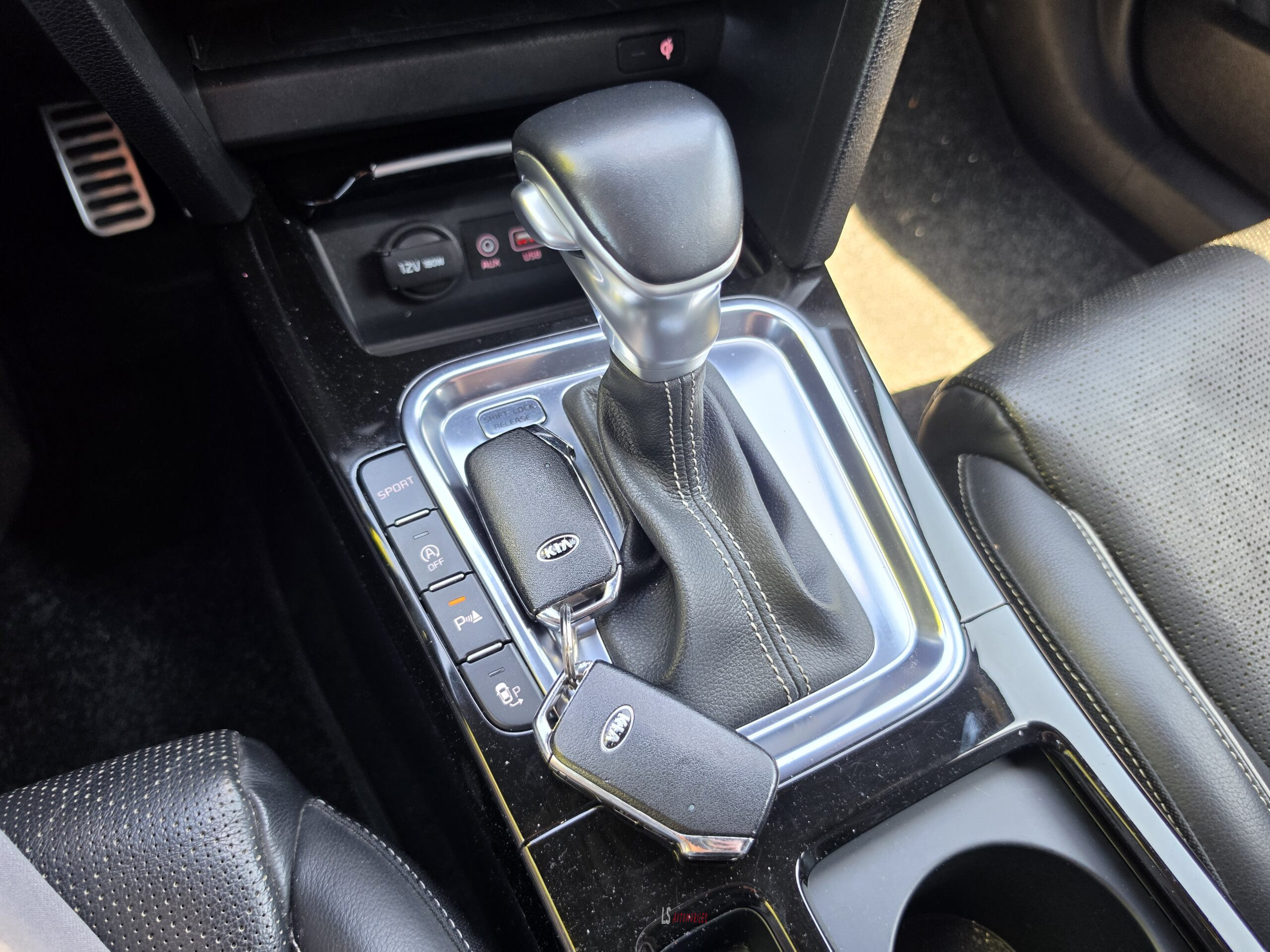 
								KIA PROCEED GT LINE full									
