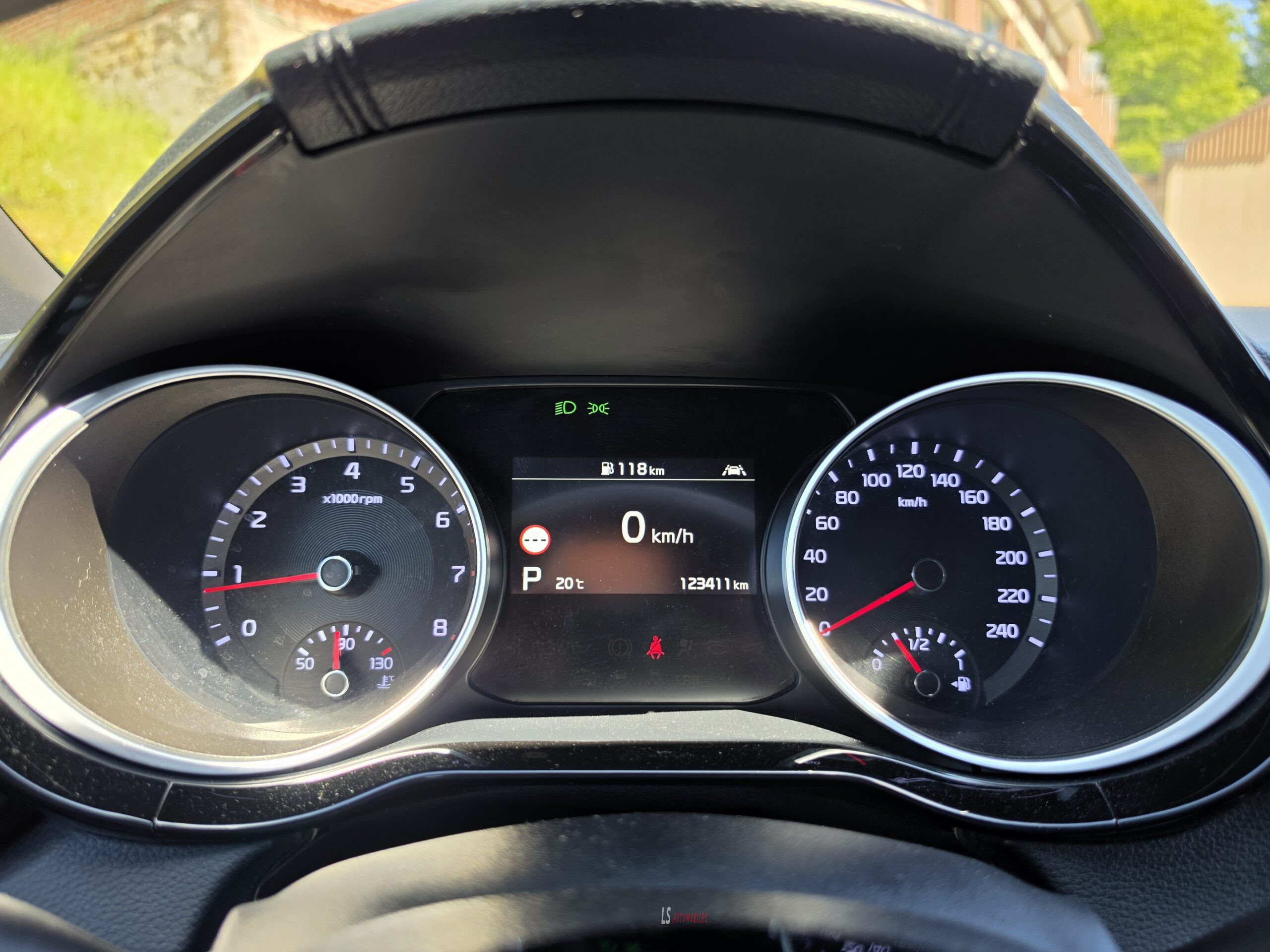 
								KIA PROCEED GT LINE full									