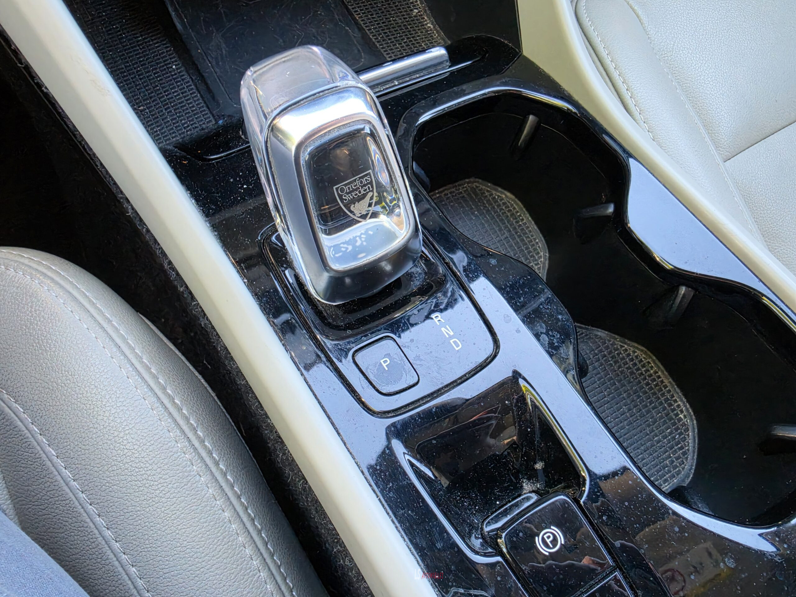 
								VOLVO XC40 D3 AWD INSCRIPTION full									