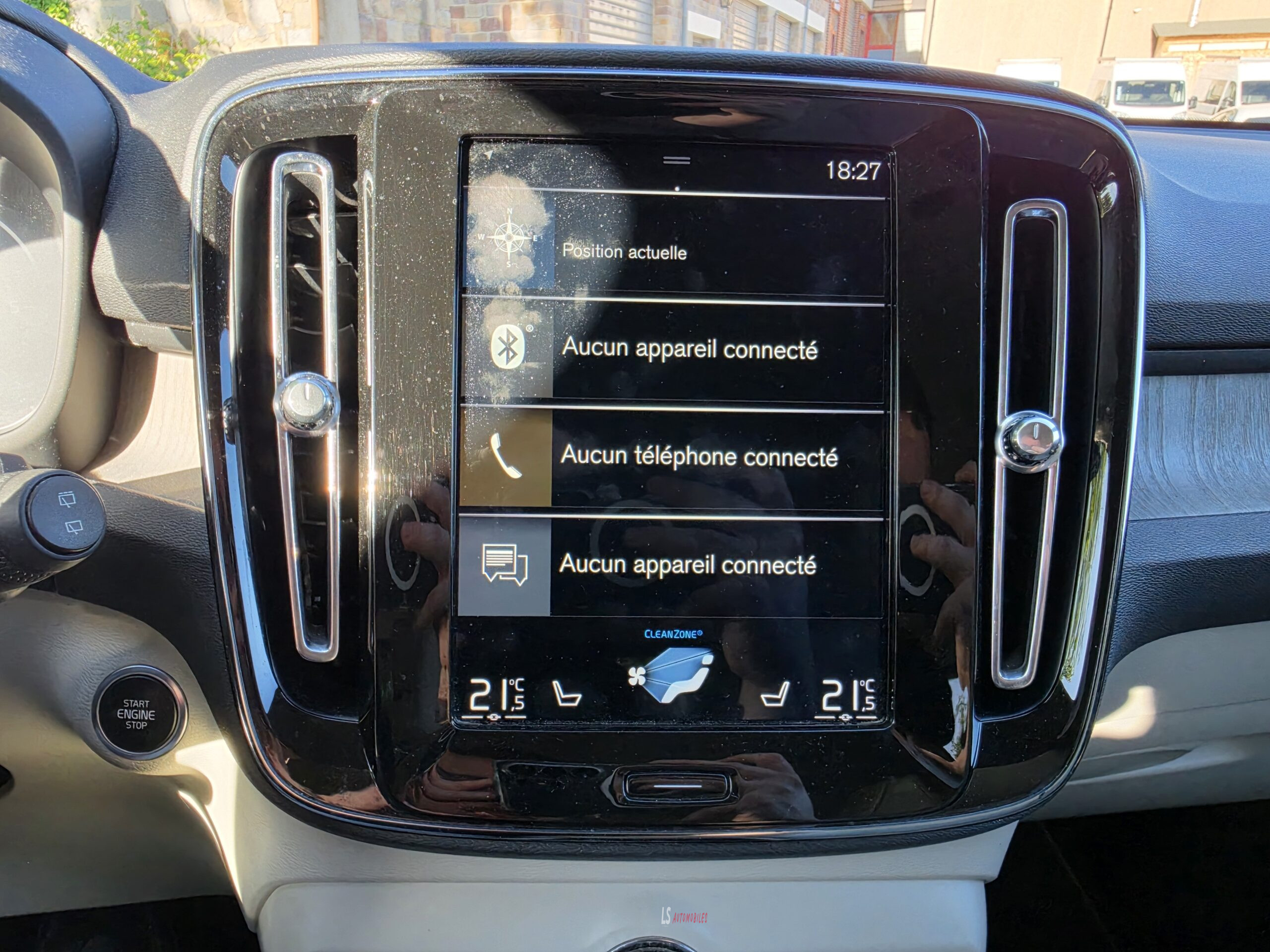
								VOLVO XC40 D3 AWD INSCRIPTION full									