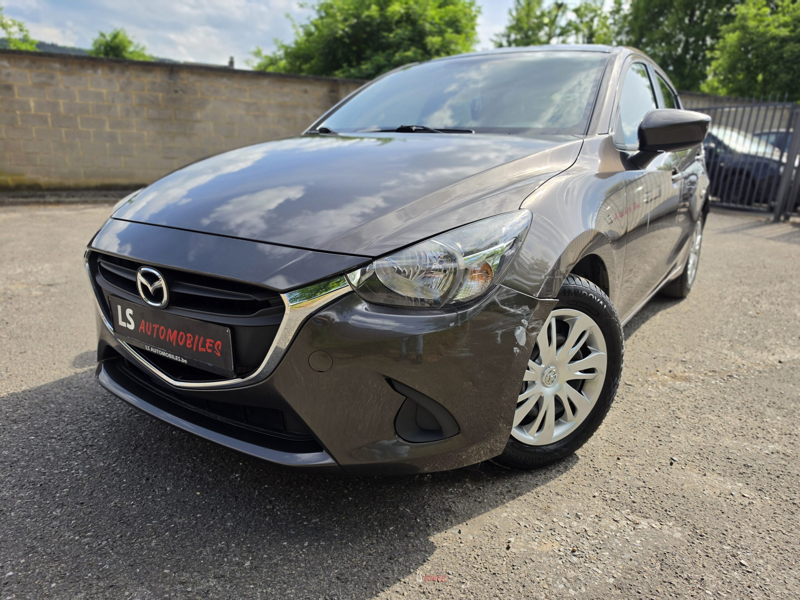 
								MAZDA 2 full									