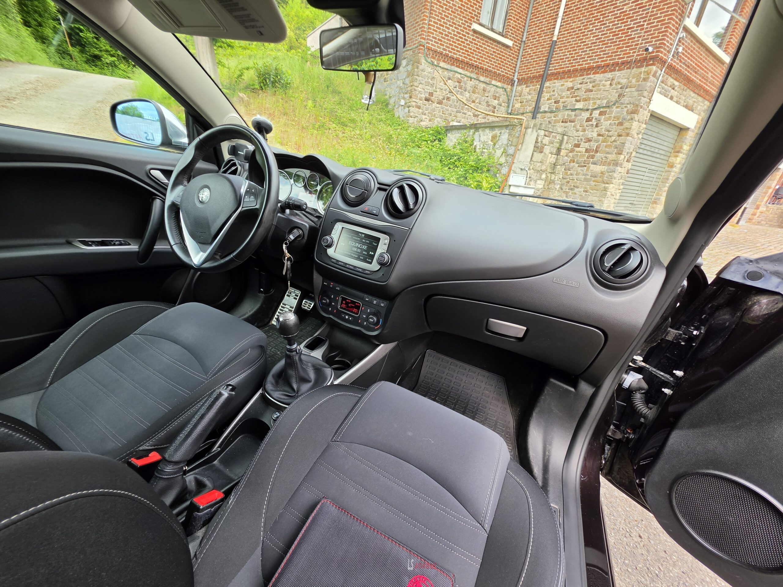 
								ALFA ROMEO MITO full									