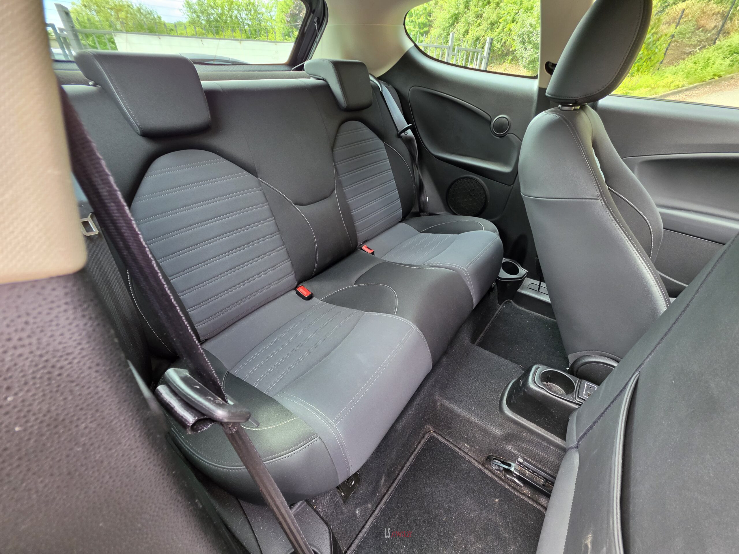 
								ALFA ROMEO MITO full									