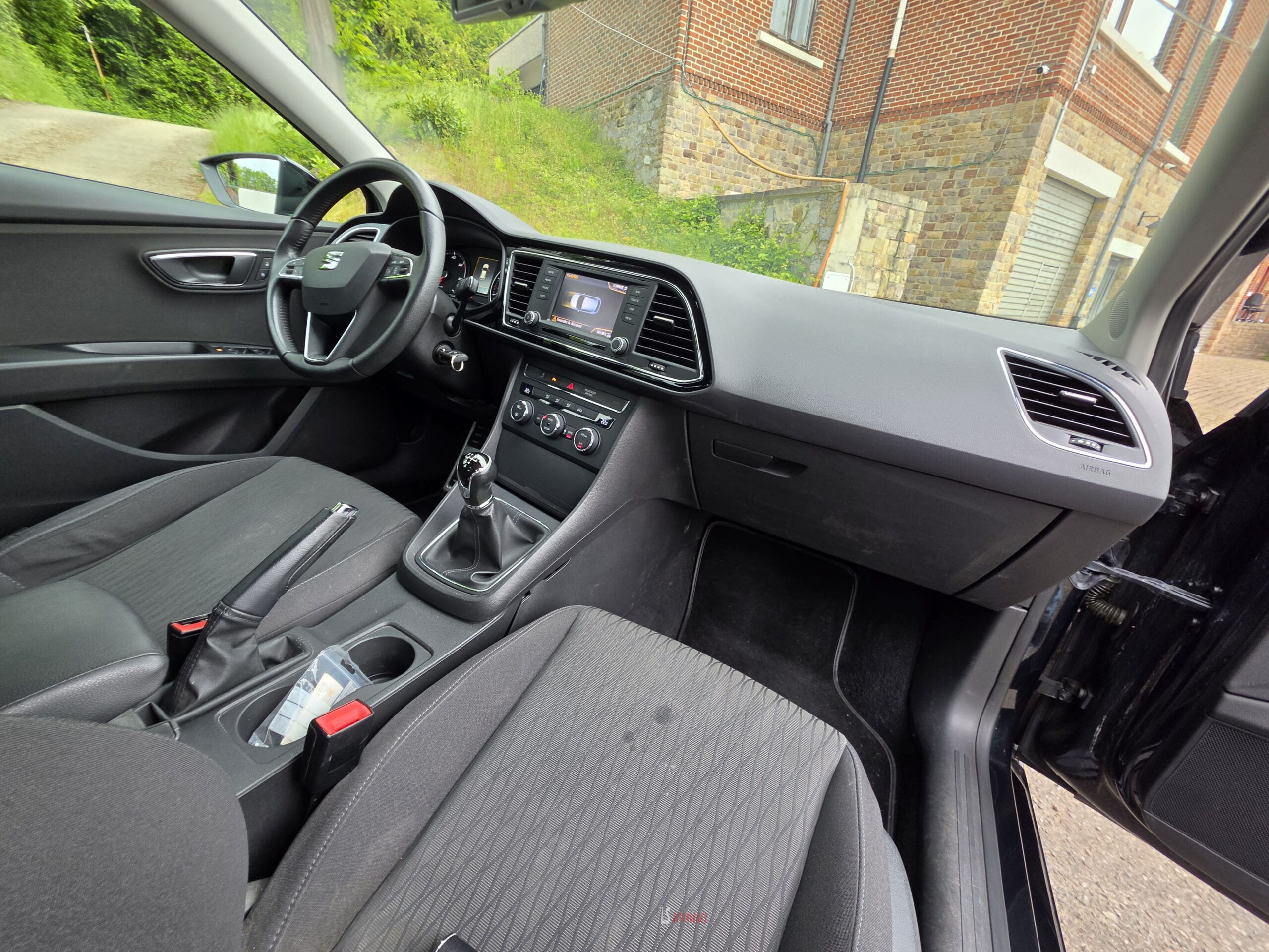 
								SEAT LEON full									