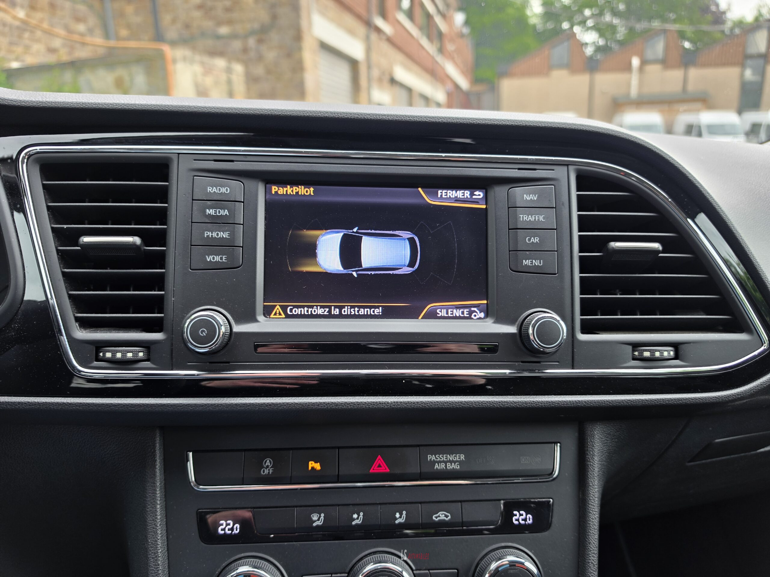 
								SEAT LEON full									