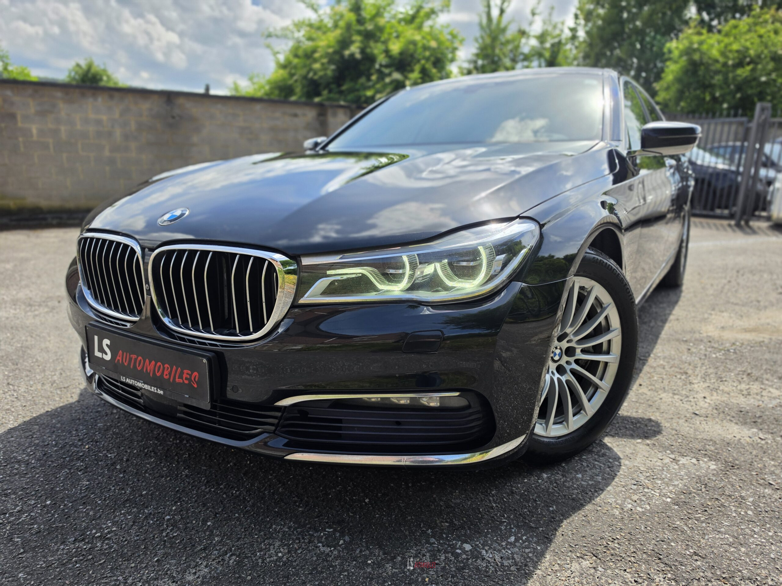 
								BMW 730d full									