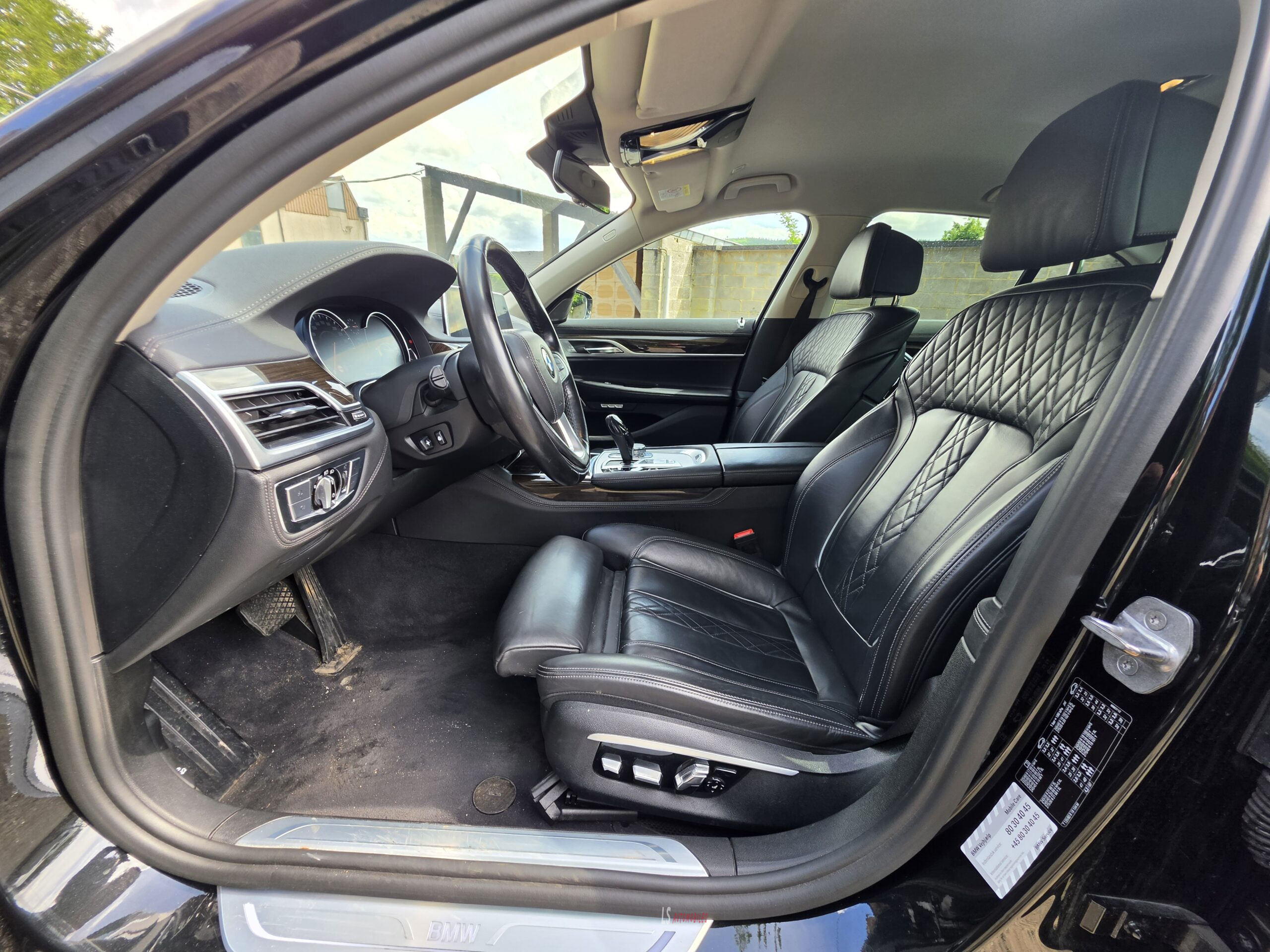 
								BMW 730d full									