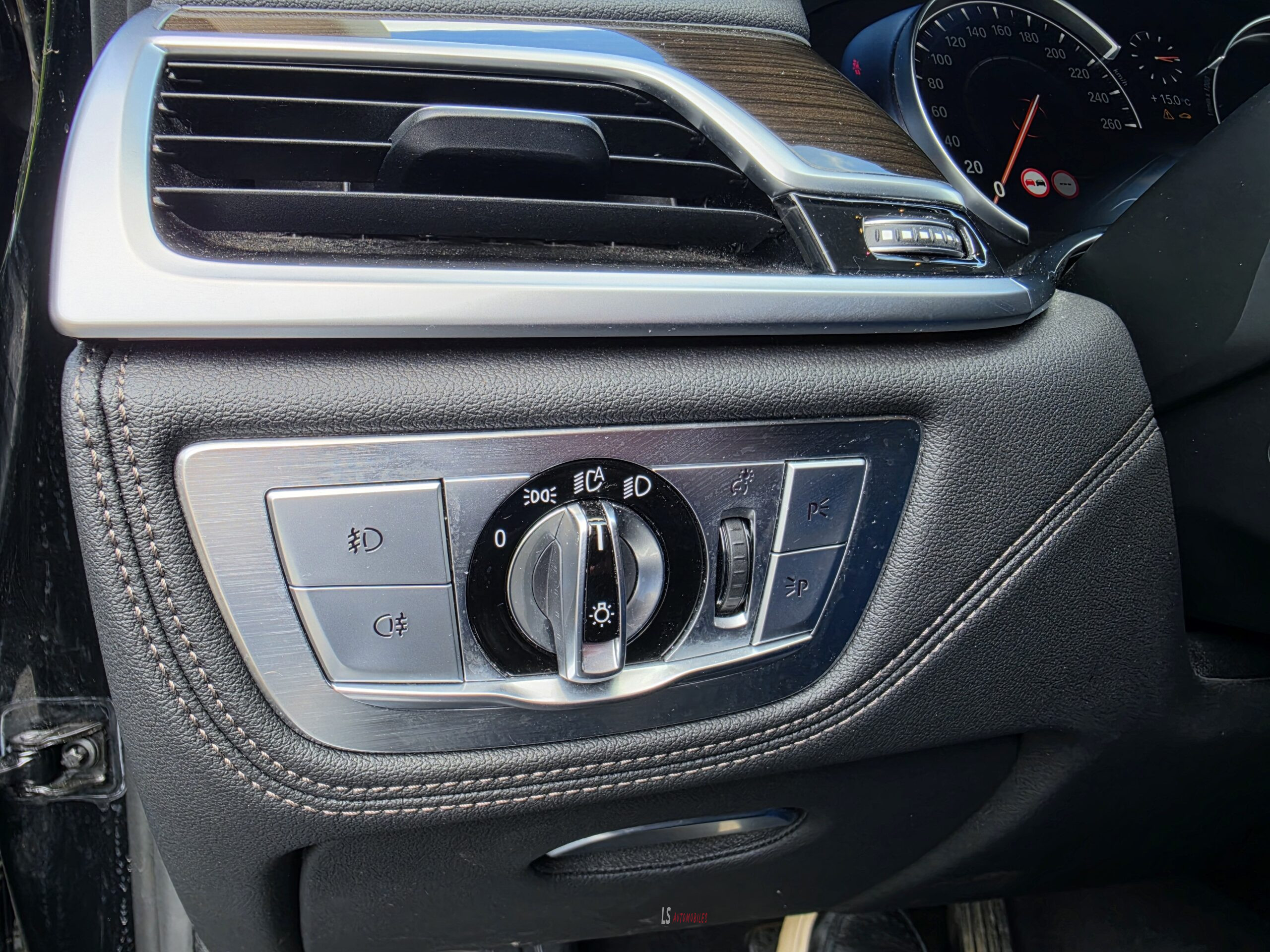 
								BMW 730d full									