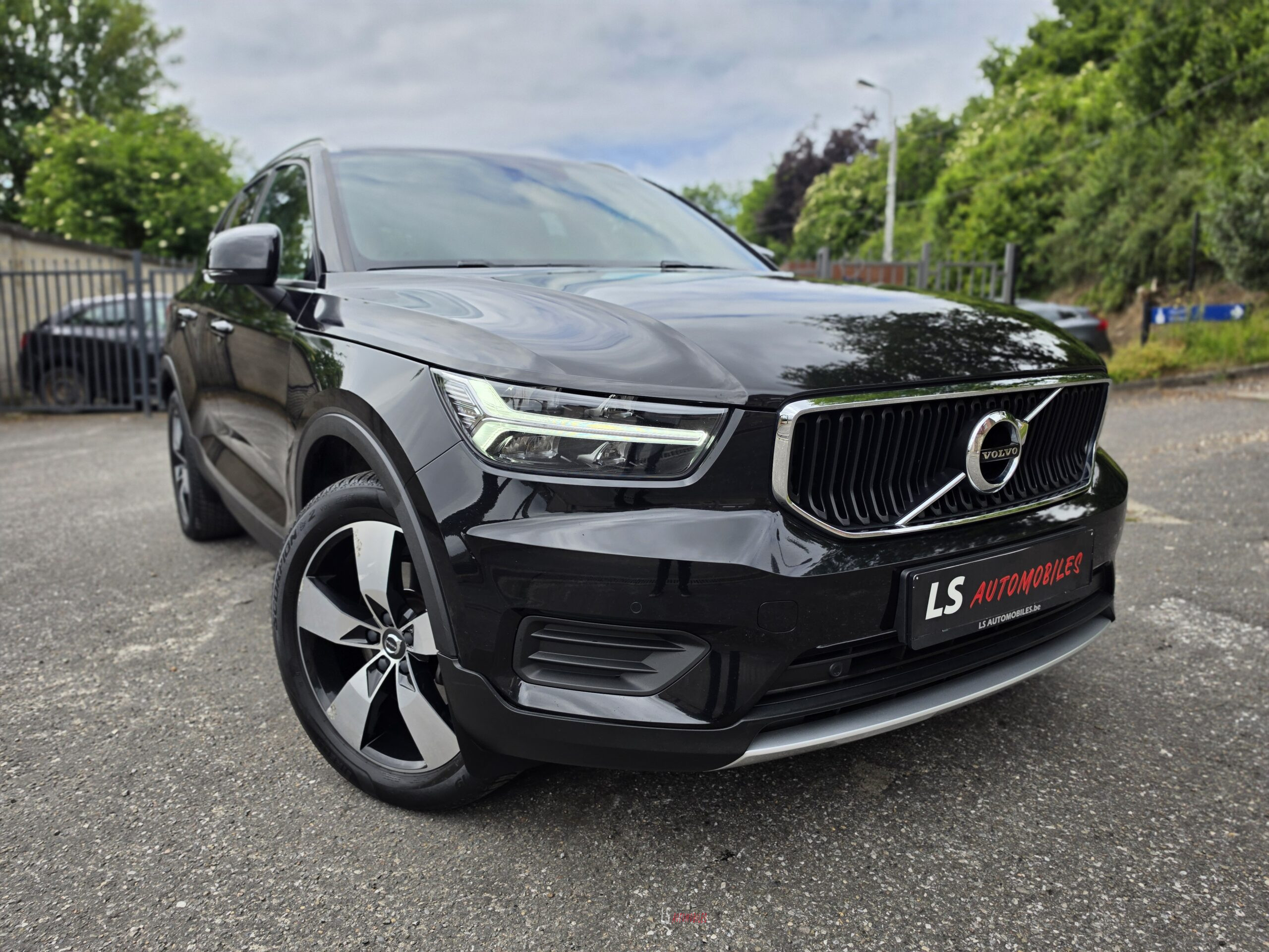 VOLVO XC40 D3 AWD