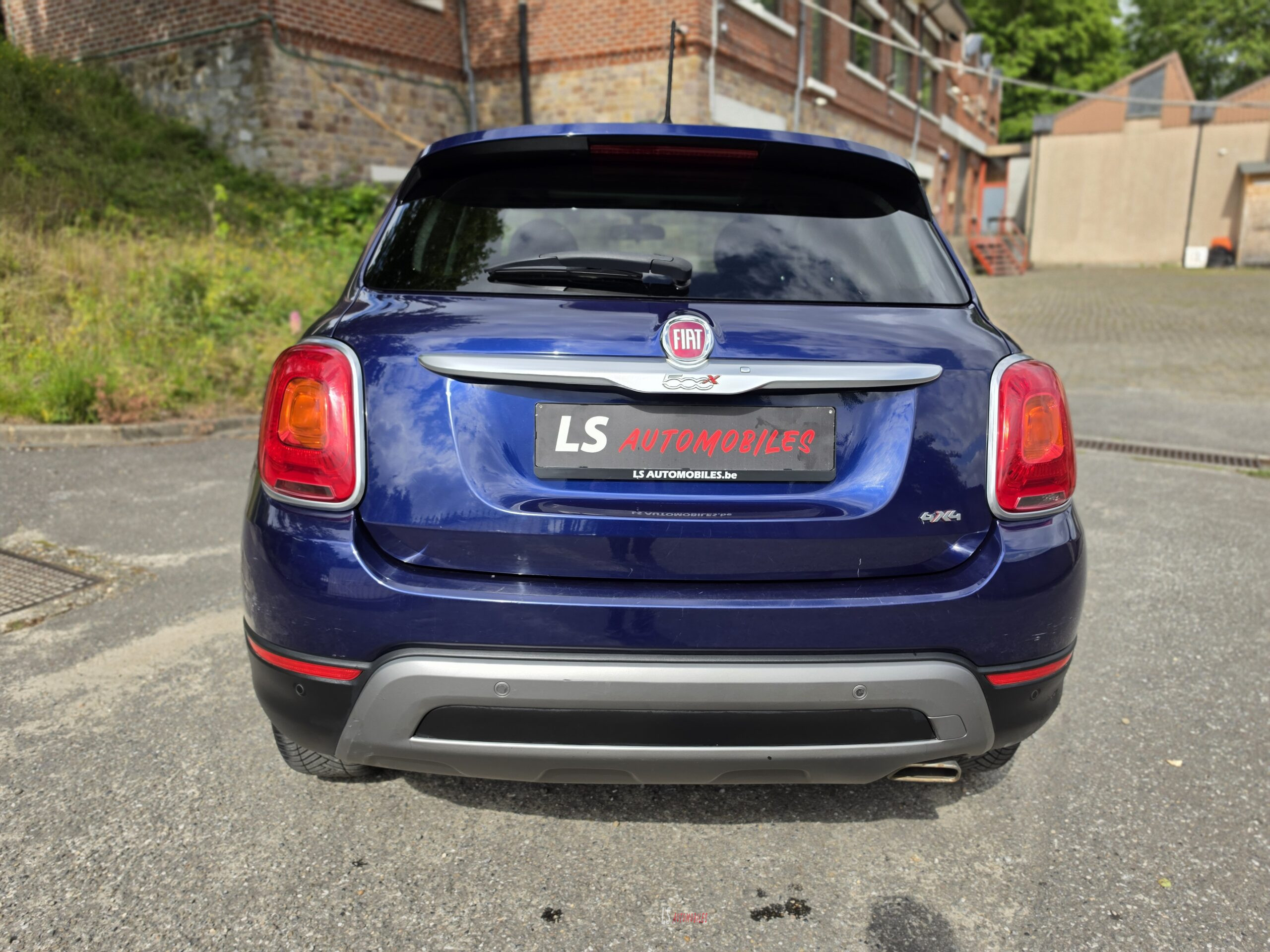 
								FIAT 500X CROSS 4×4 full									