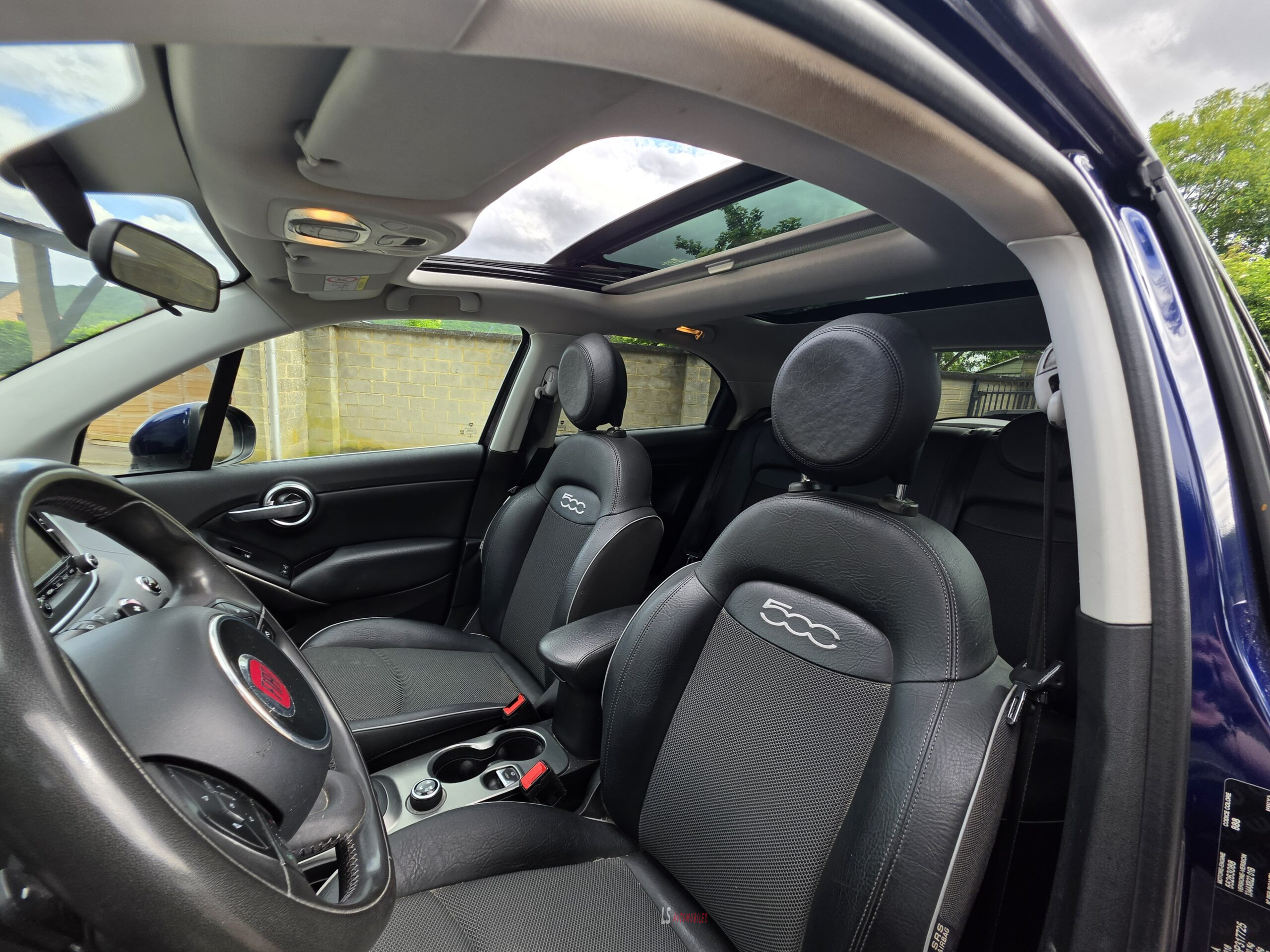 
								FIAT 500X CROSS 4×4 full									