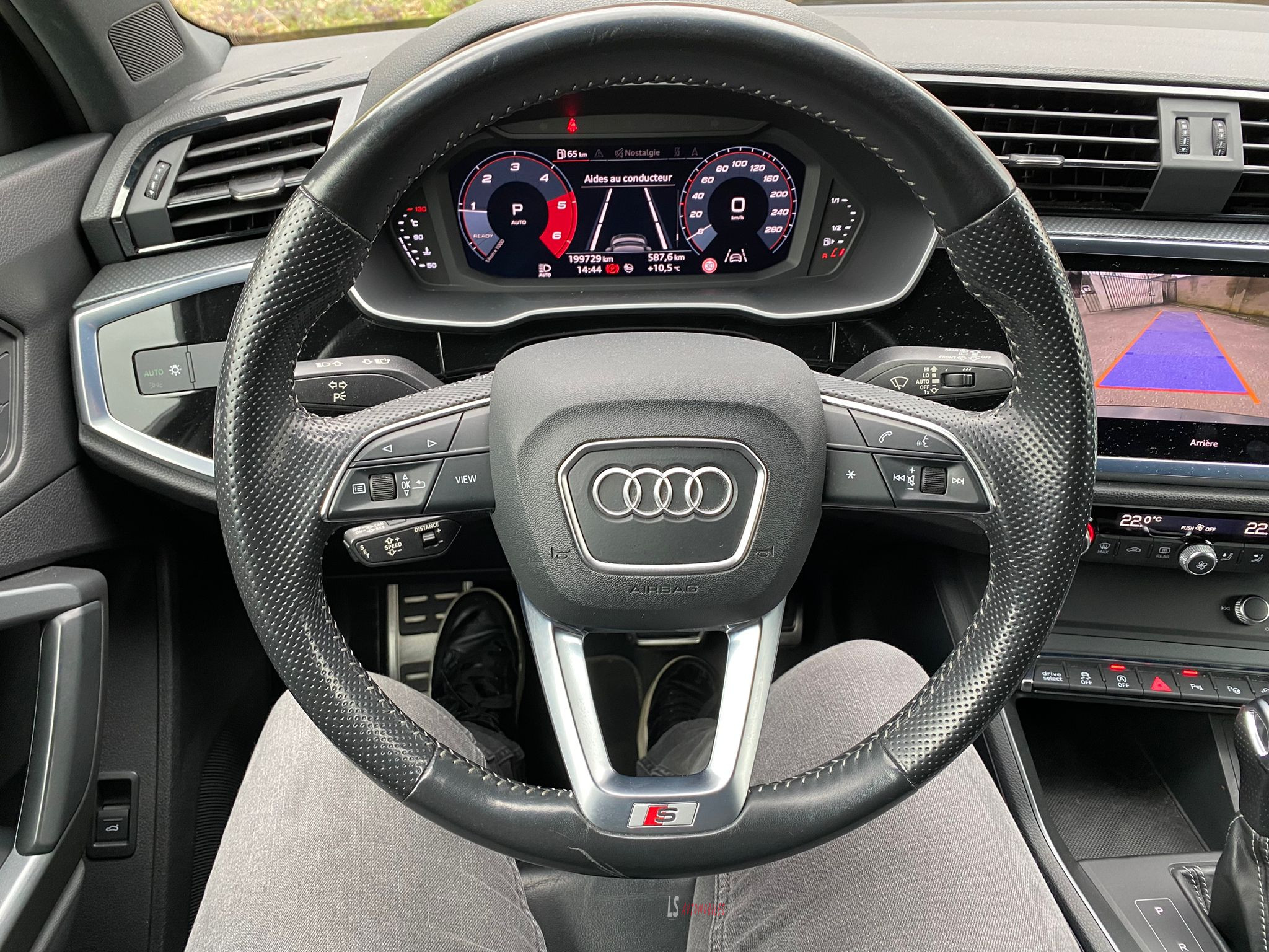 
								AUDI Q3 SPORTBACK S-LINE full									