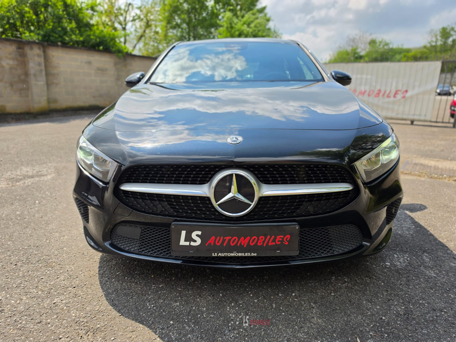 
								MERCEDE A180d BOITE AUTO full									