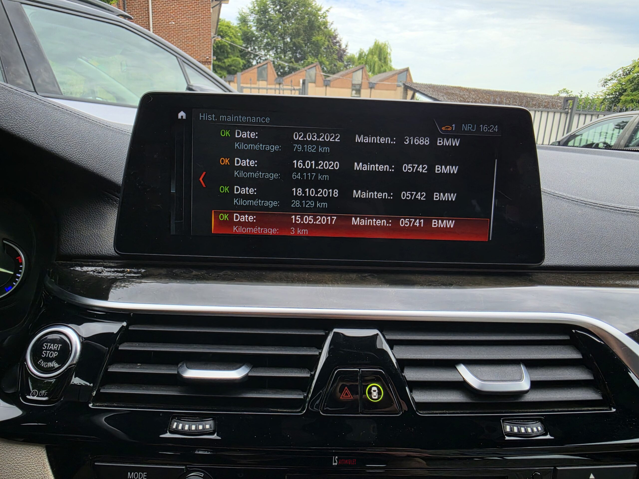 
								BMW 520D*LUXURY LINE* full									