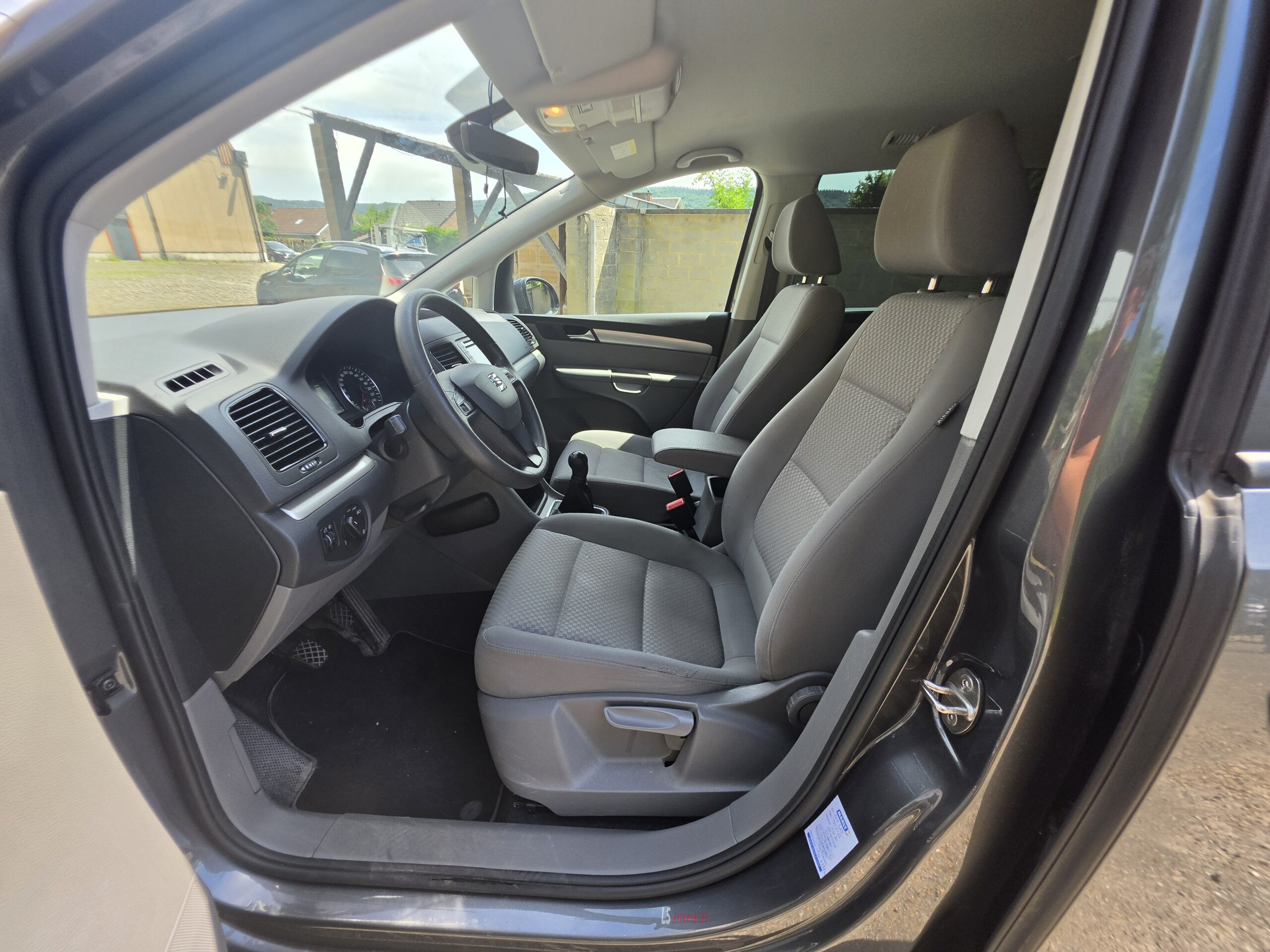 
								SEAT ALHAMBRA*7PLACES full									