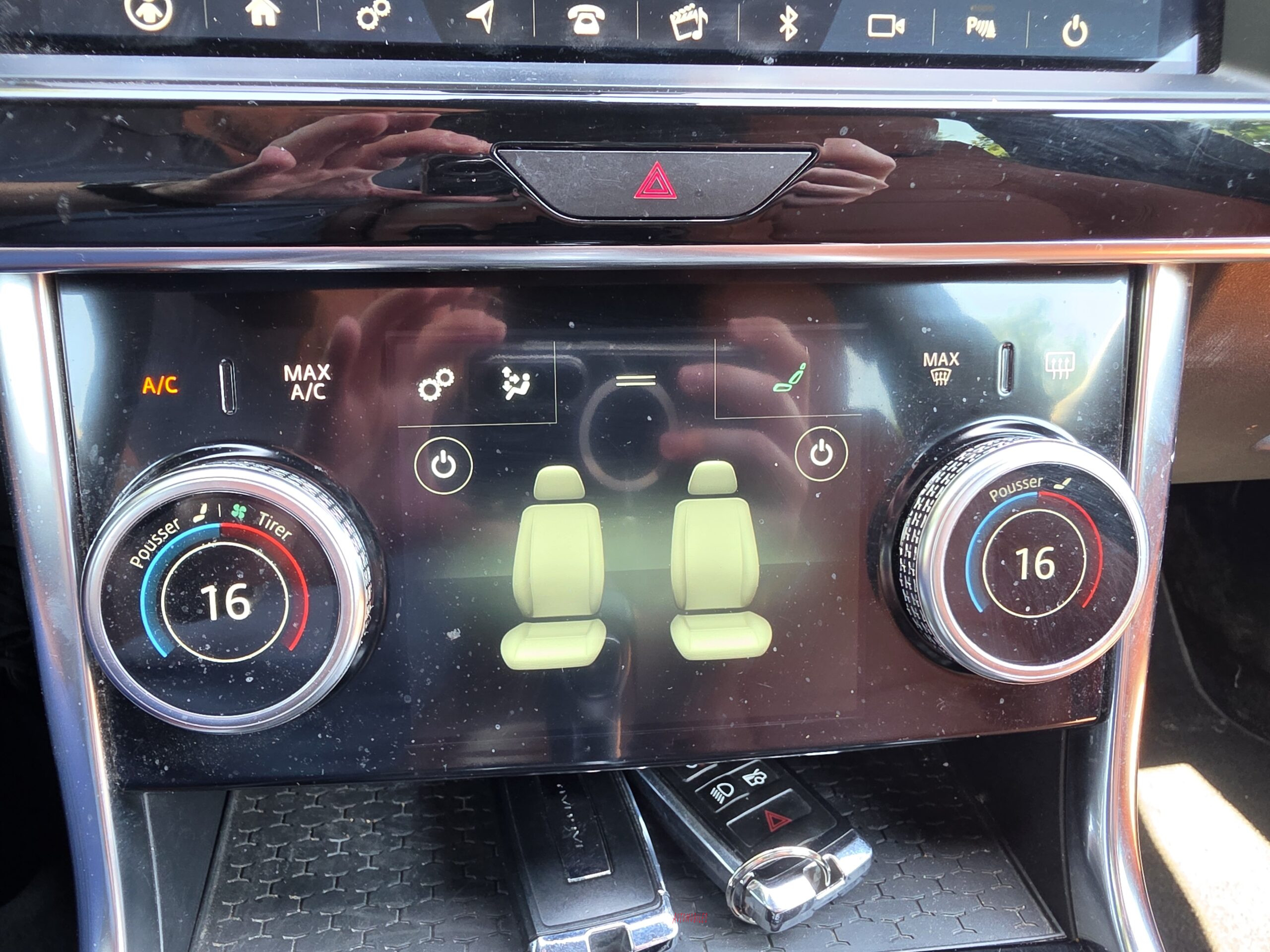 
								JAGUAR XE *R-dynamic*Facelift full									