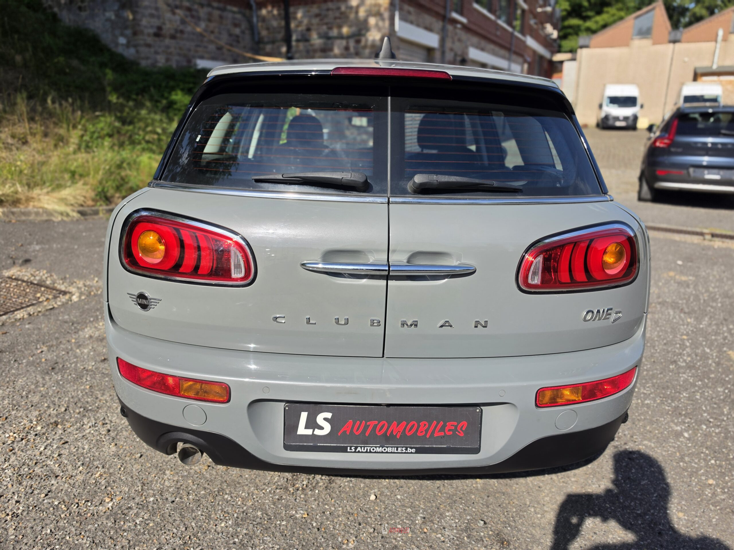 
								MINI CLUBMAN 1.5D full									