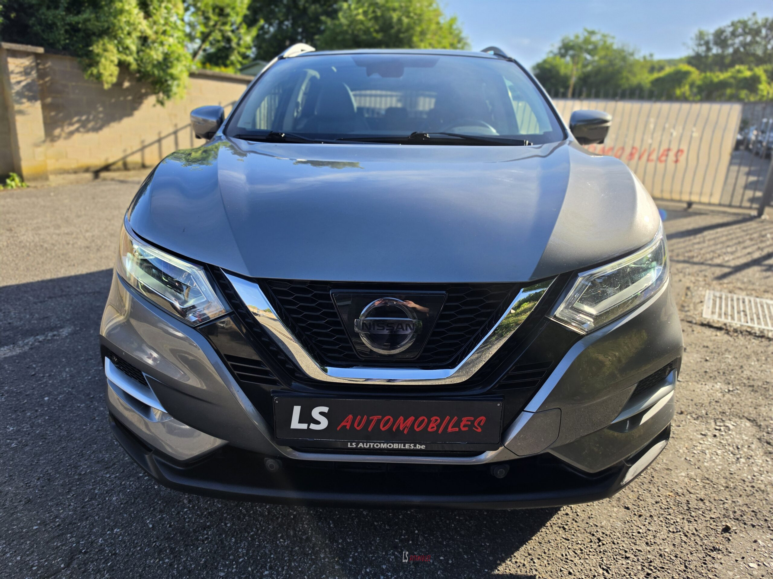 
								NISSAN QASHQAI full									