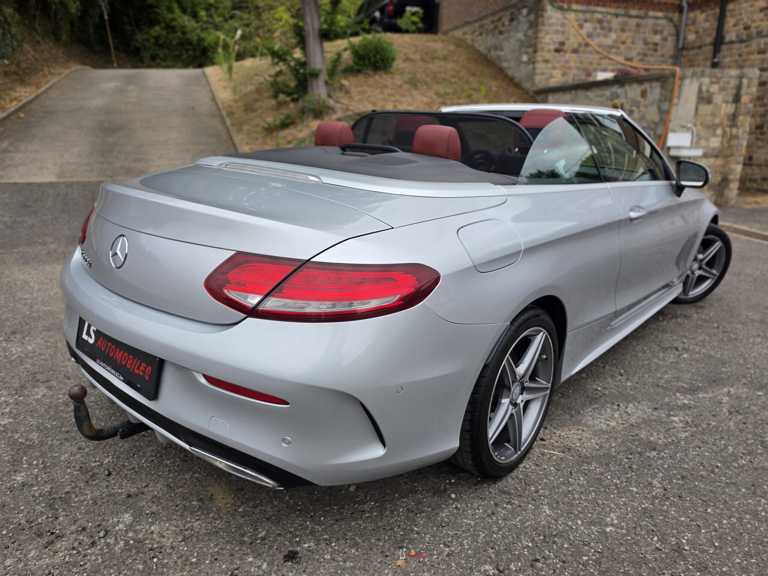 
								MERCEDES C220 CABRIOLET full									