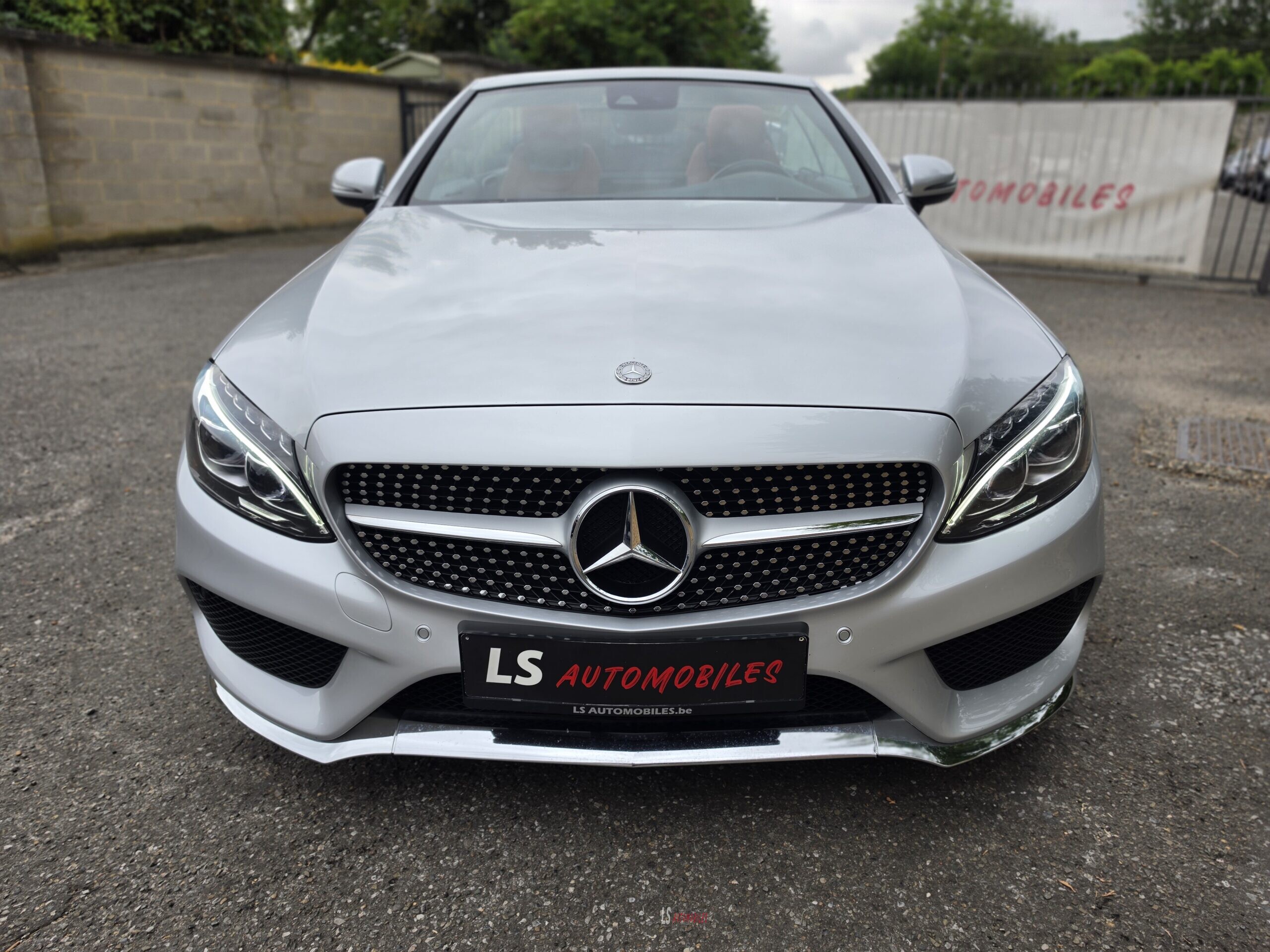 
								MERCEDES C220 CABRIOLET full									