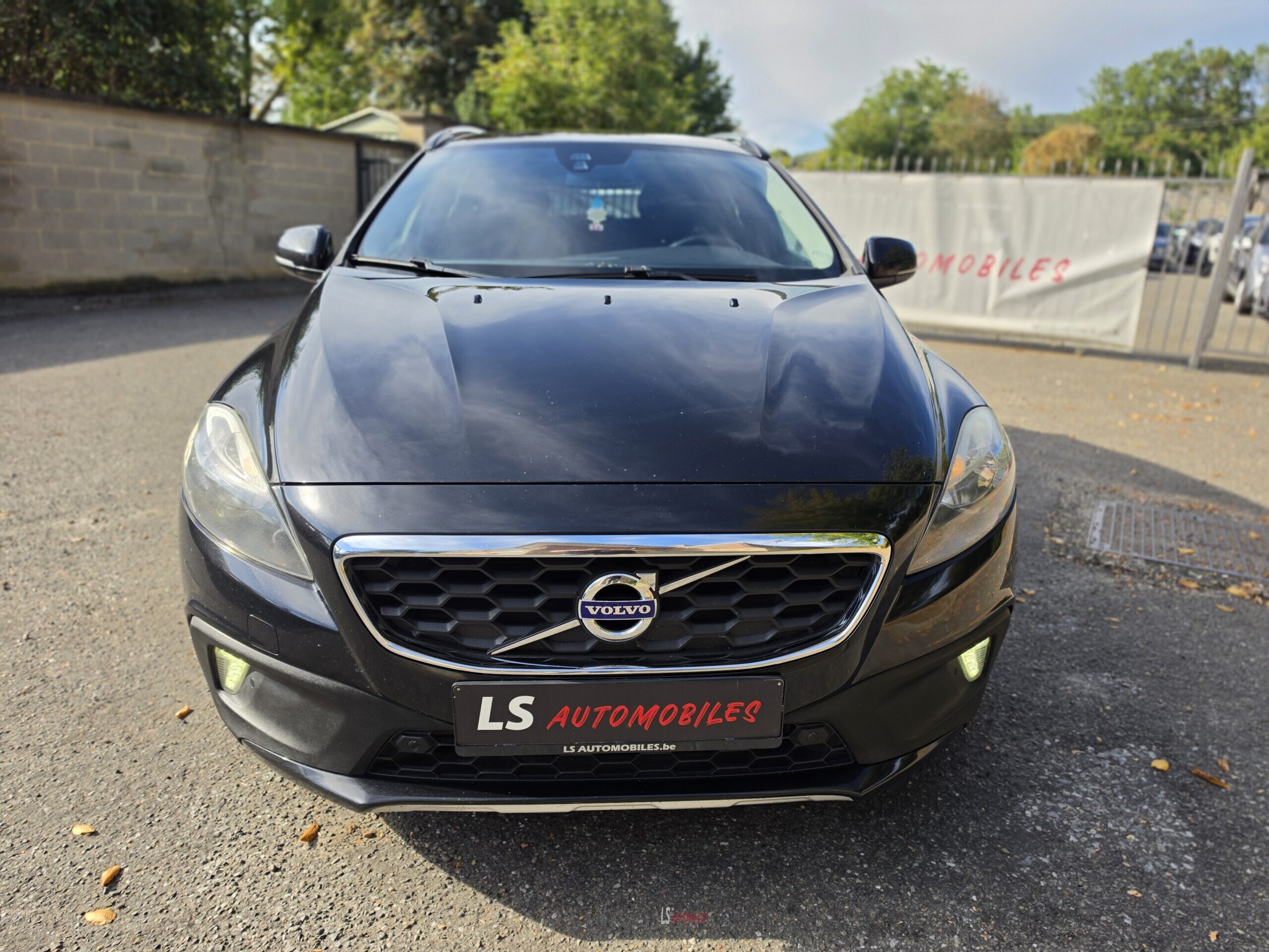 
								VOLVO V40*BOITE AUTO full									