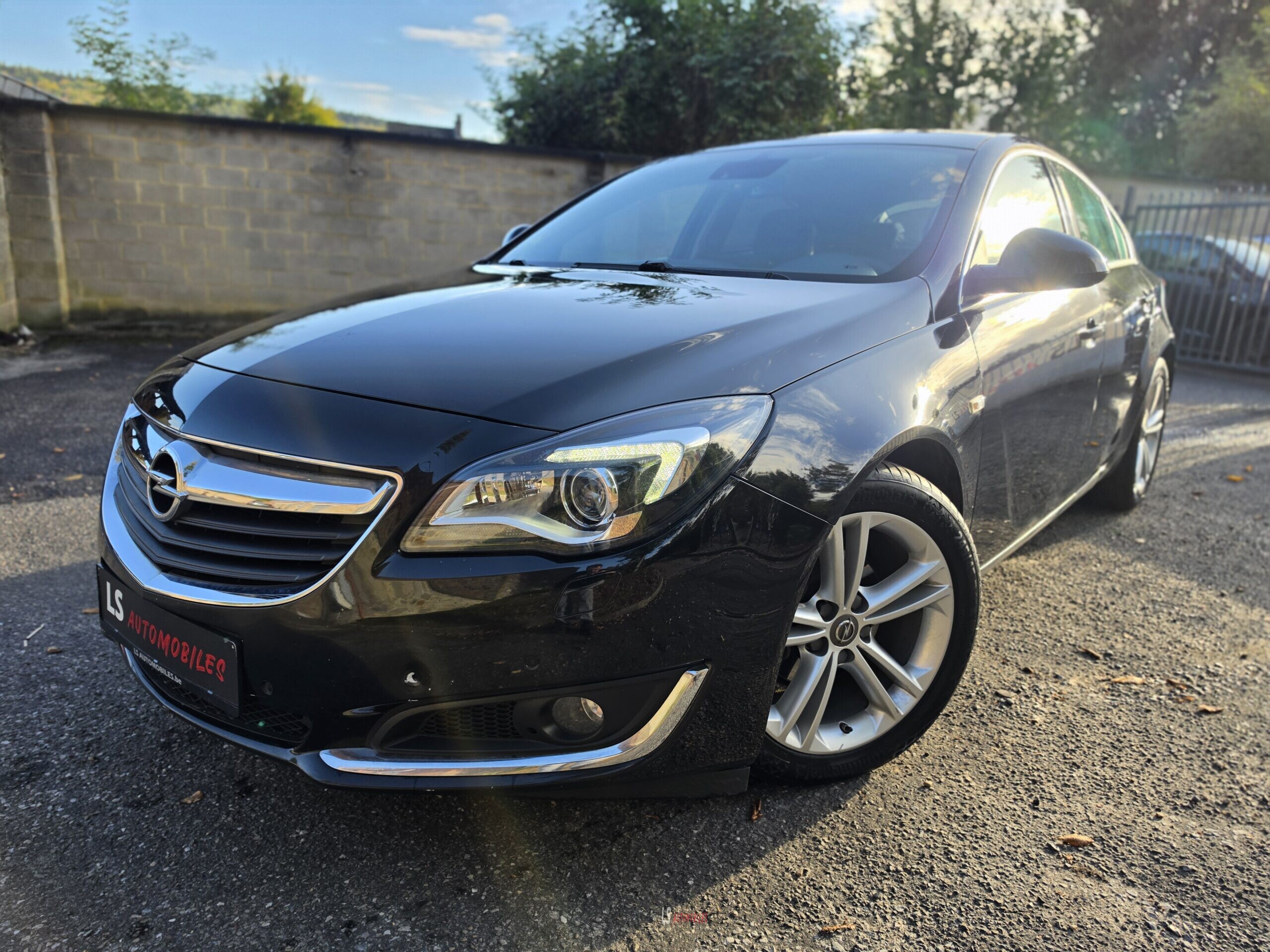 
								OPEL INSIGNIA BERLINE full									
