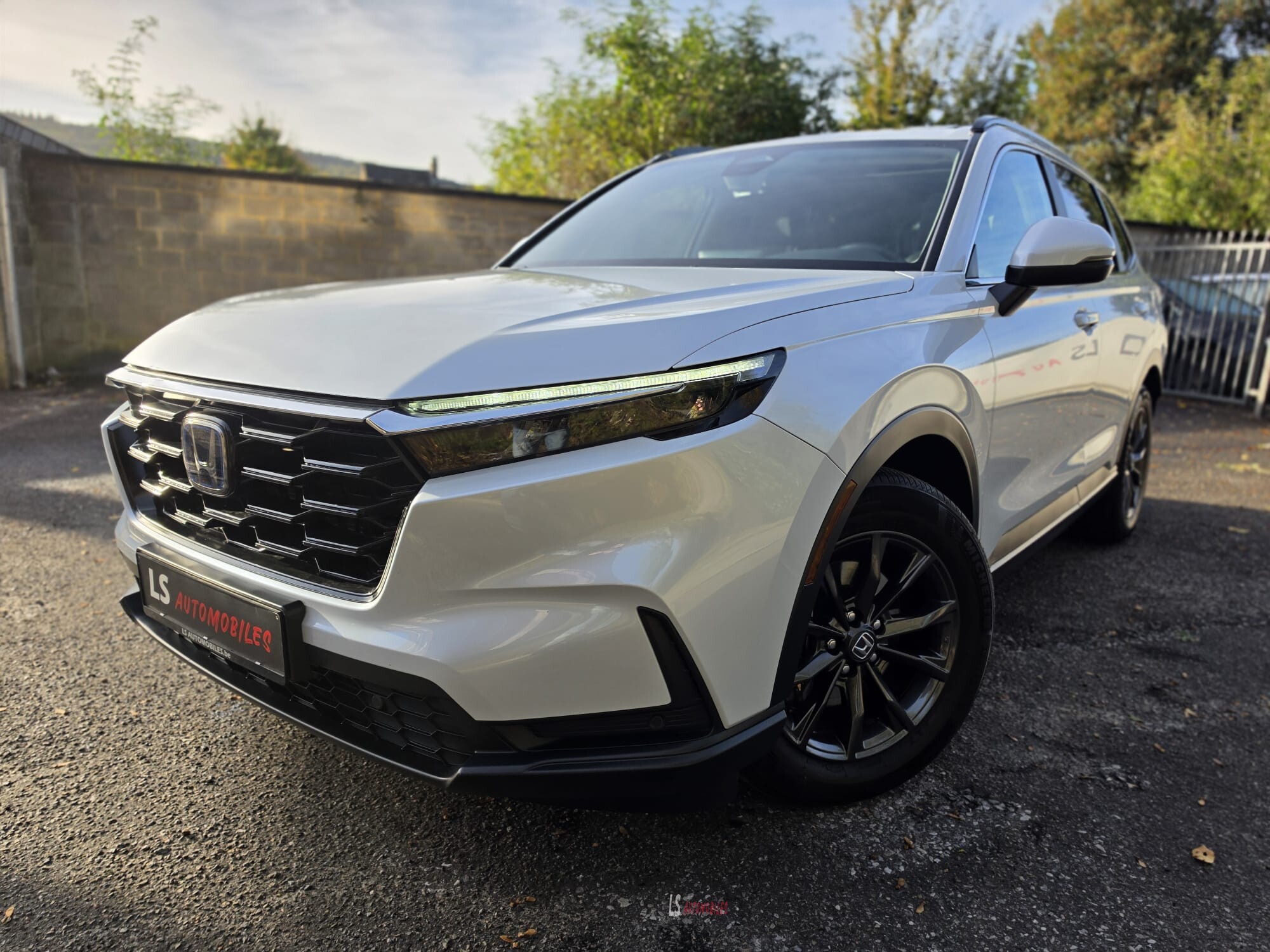 
								HONDA CR-V full									