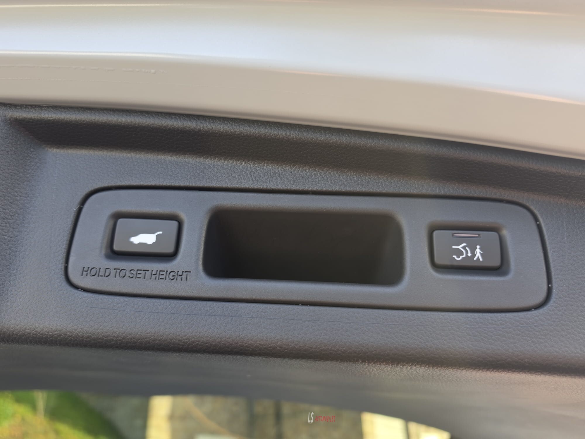 
								HONDA CR-V full									