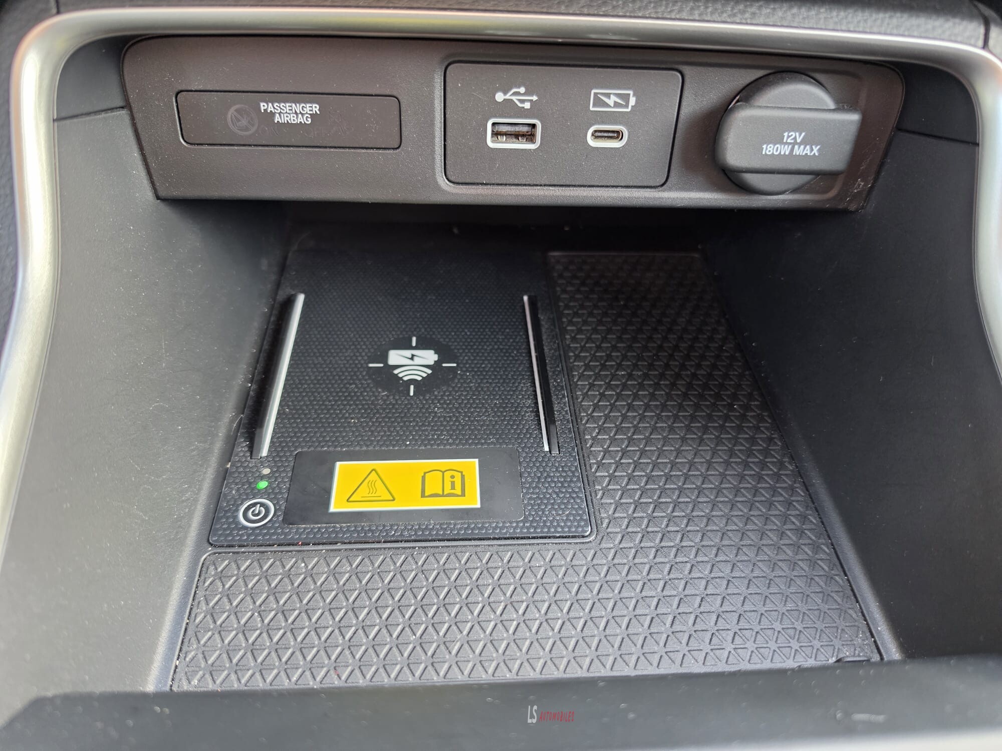
								HONDA CR-V full									